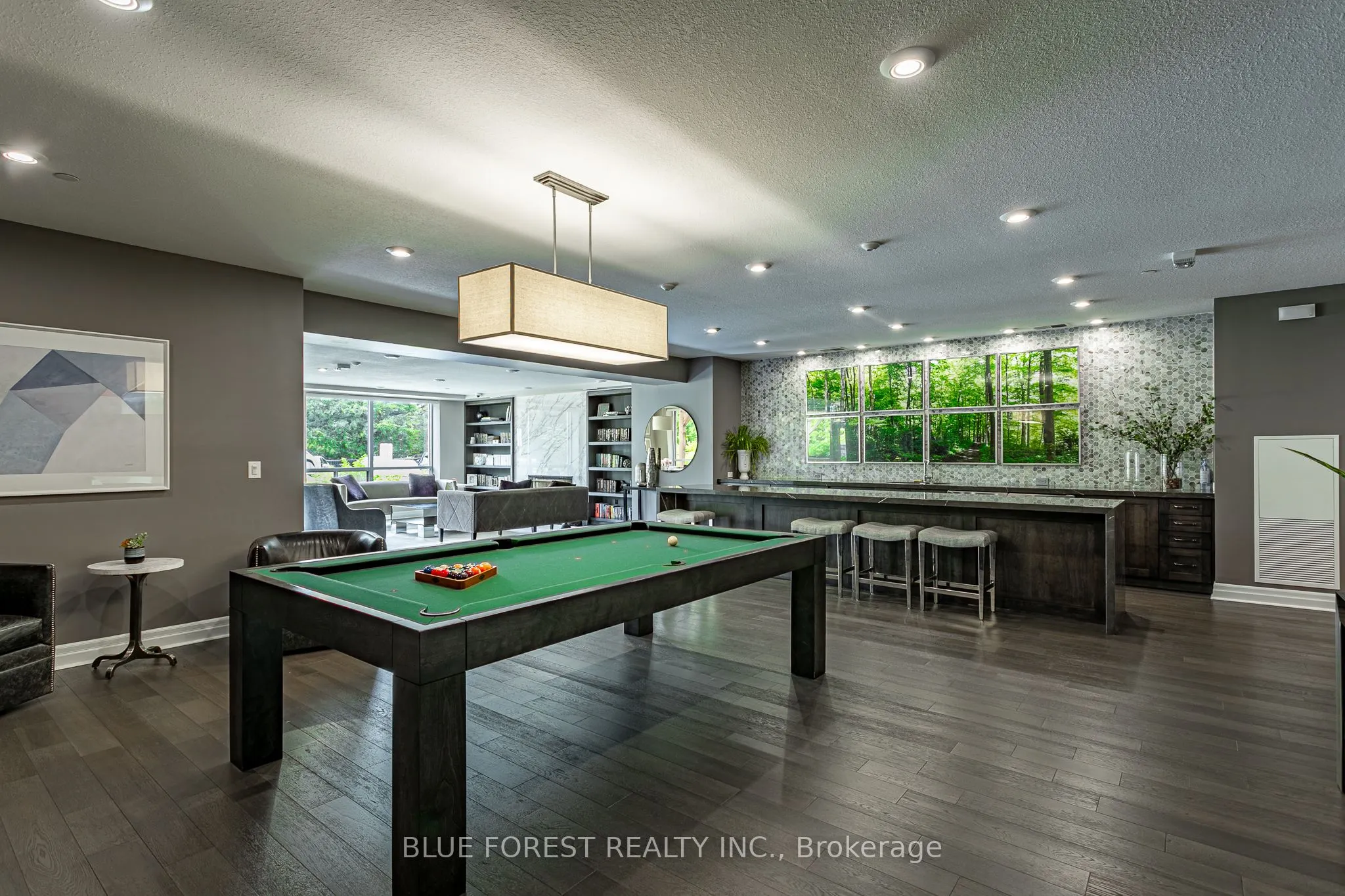 1200 Commissioners Road W, #406
