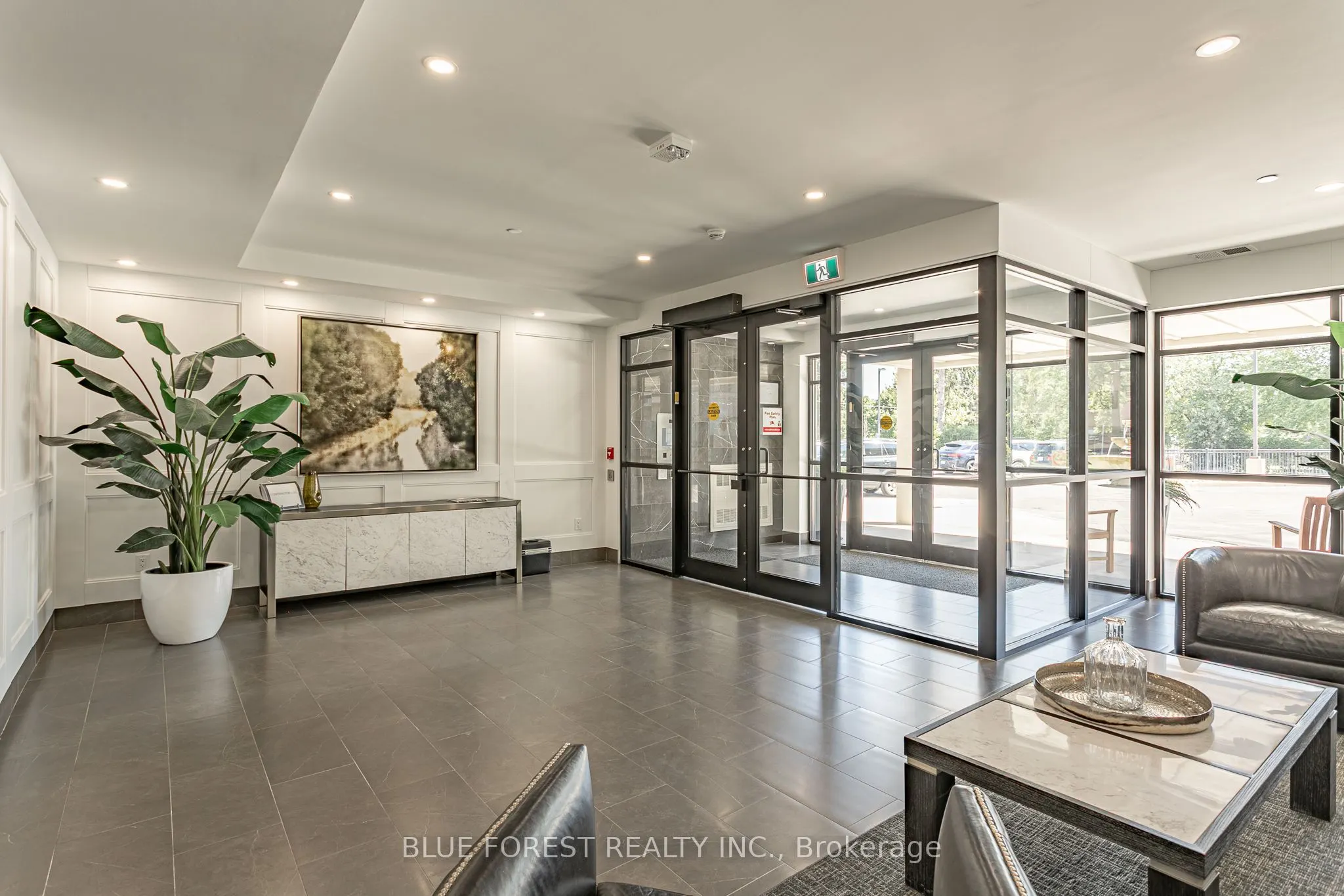 1200 Commissioners Road W, #406