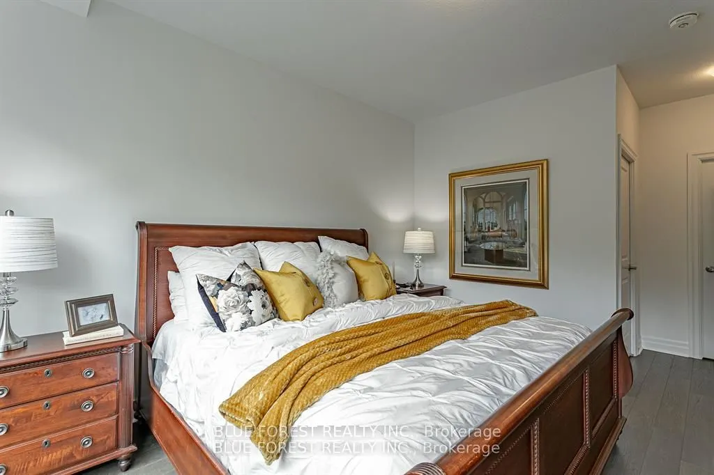 1200 Commissioners Road W, #406
