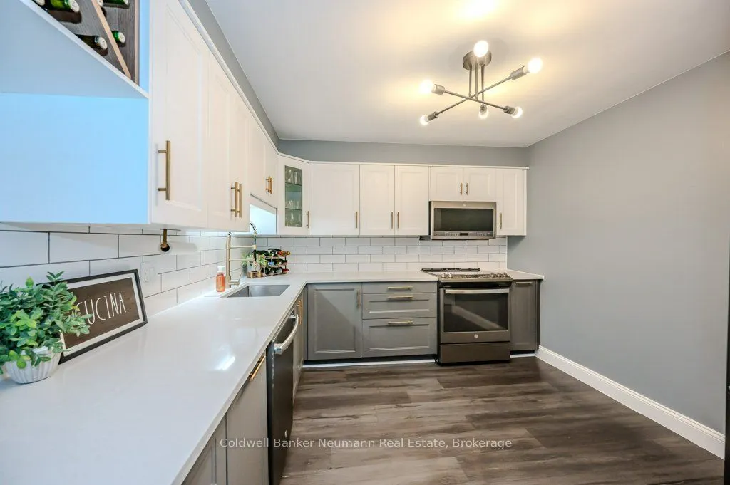 55 GREEN VALLEY Drive, #1206