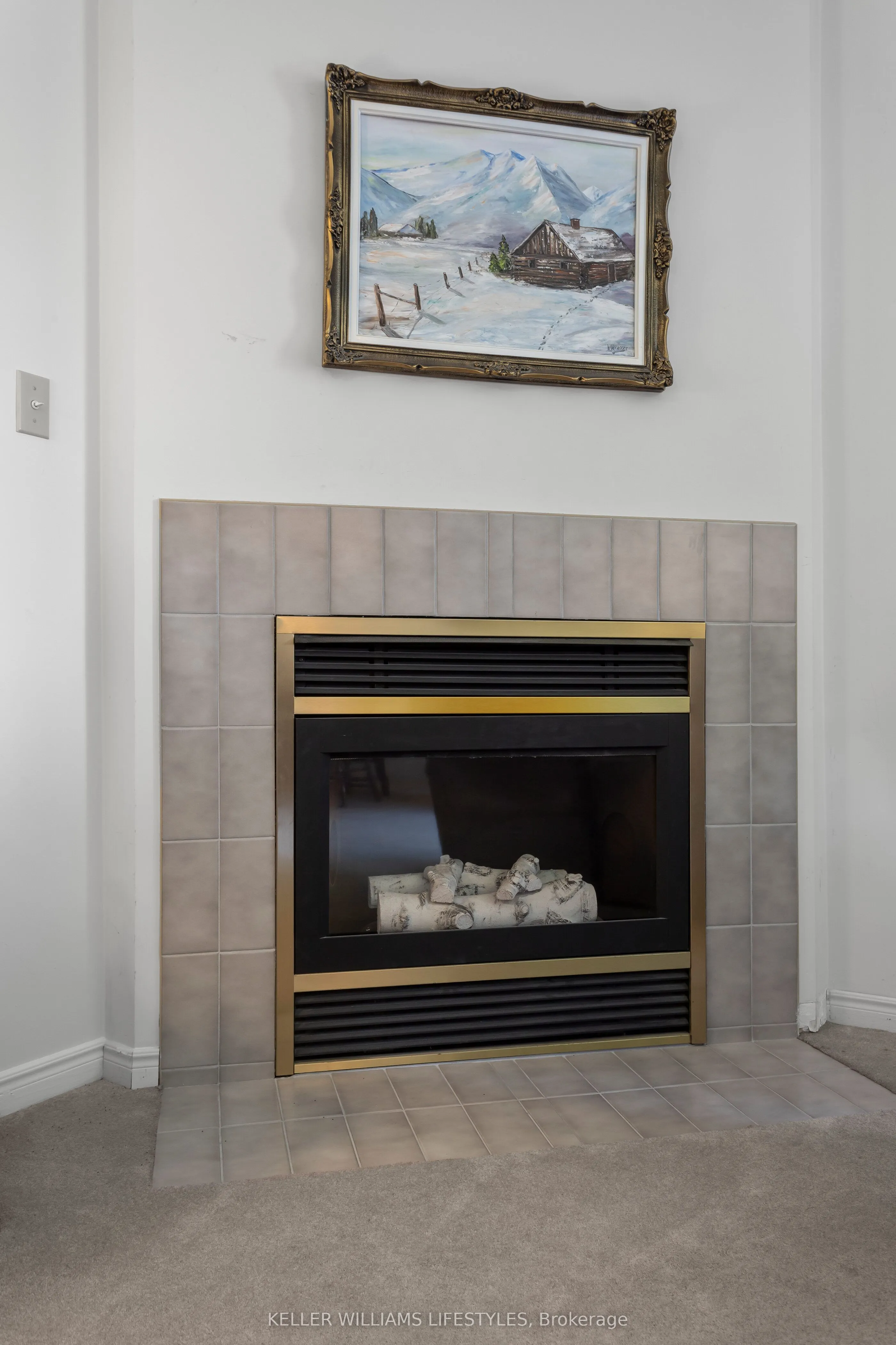 536 Third Street, #23