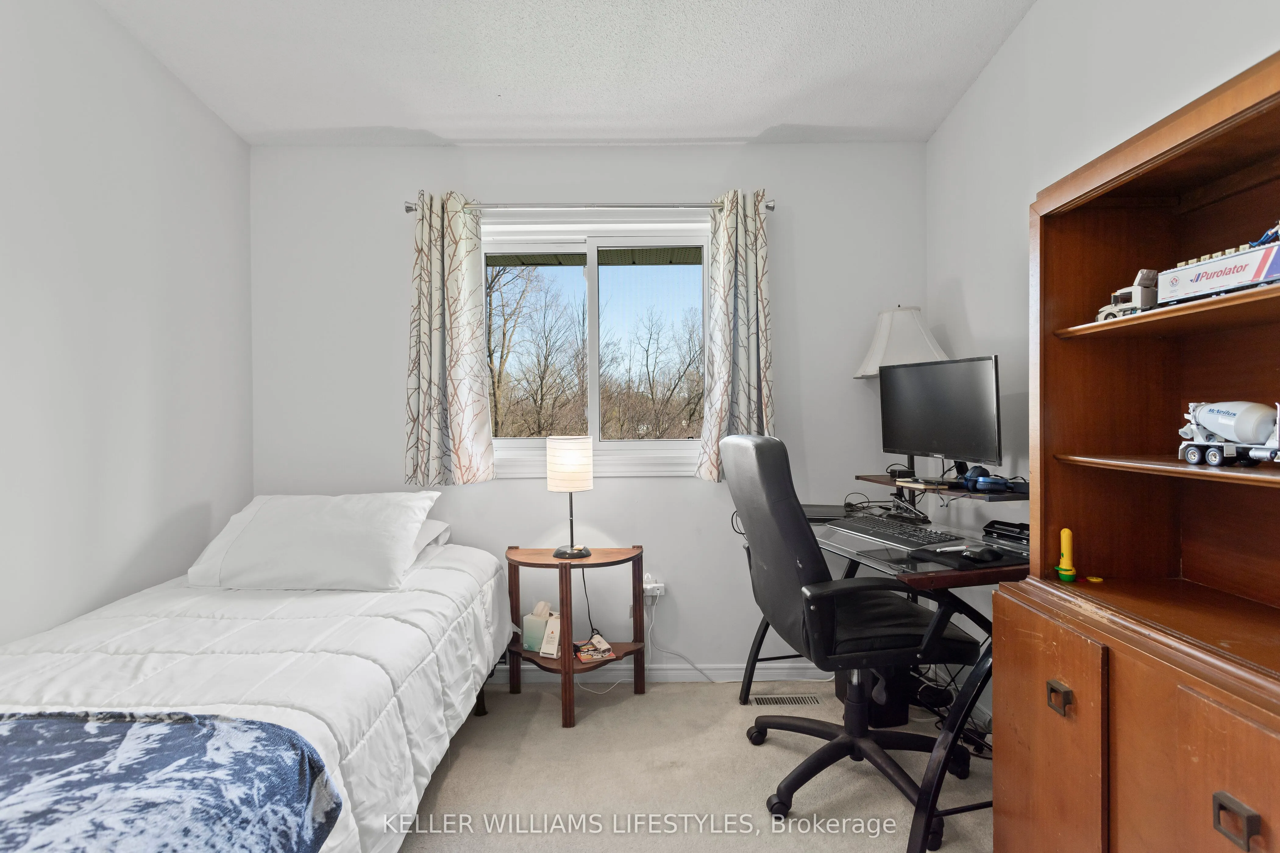 536 Third Street, #23