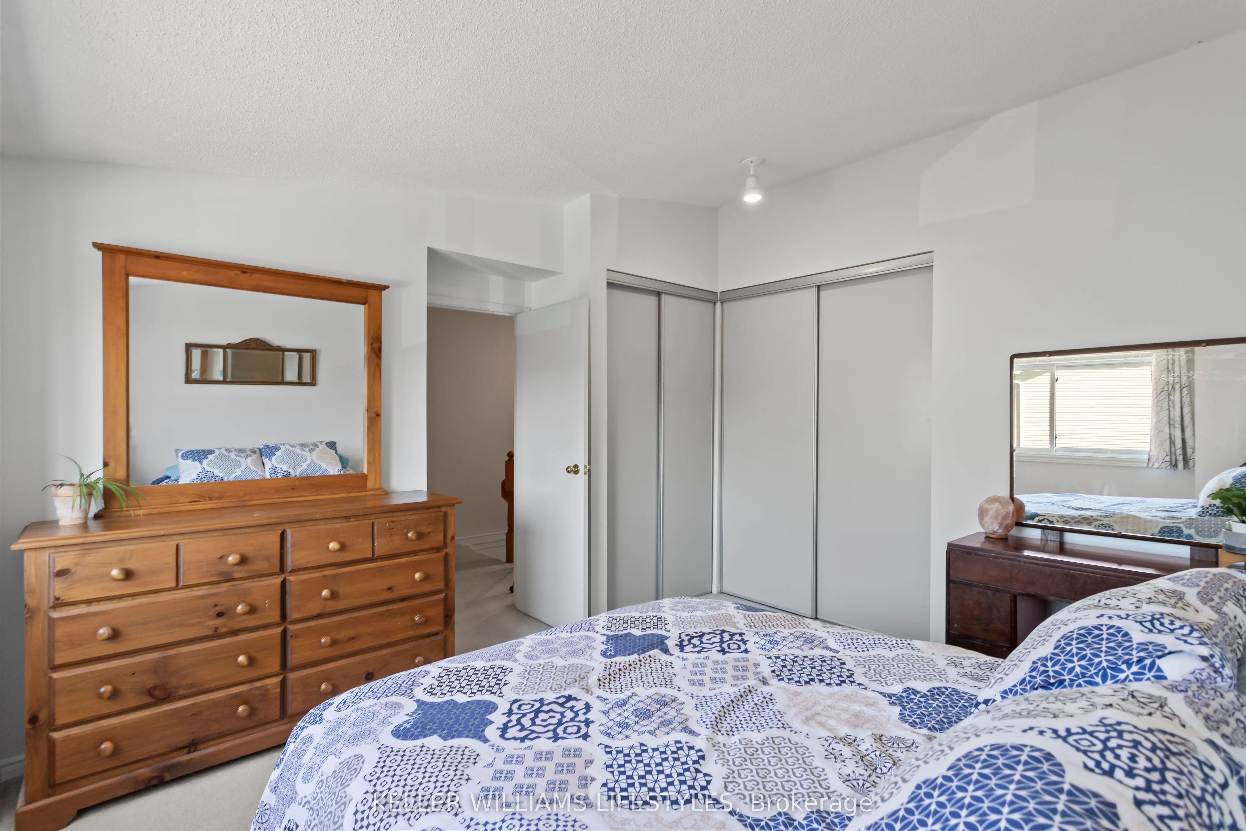 536 Third Street, #23