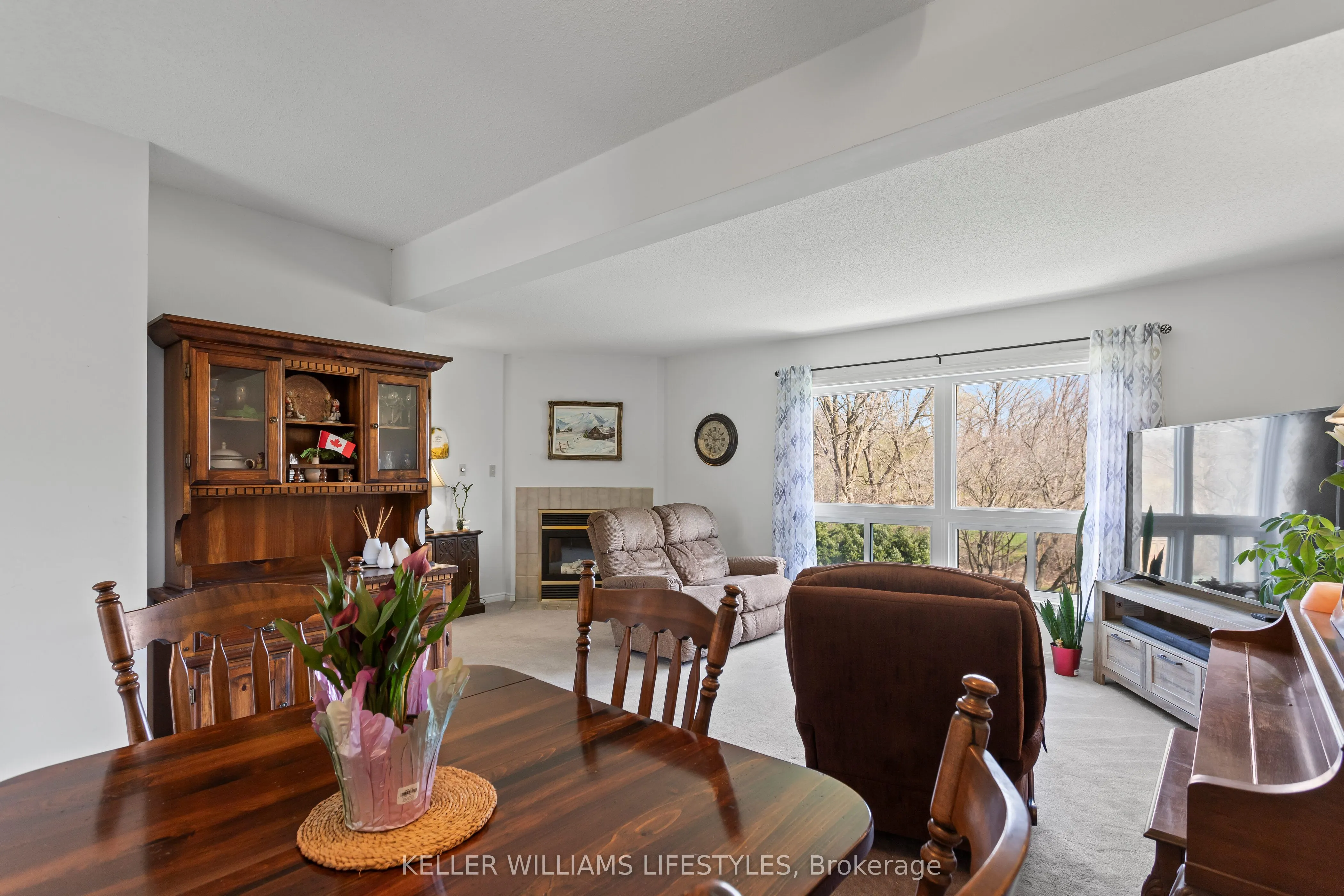 536 Third Street, #23