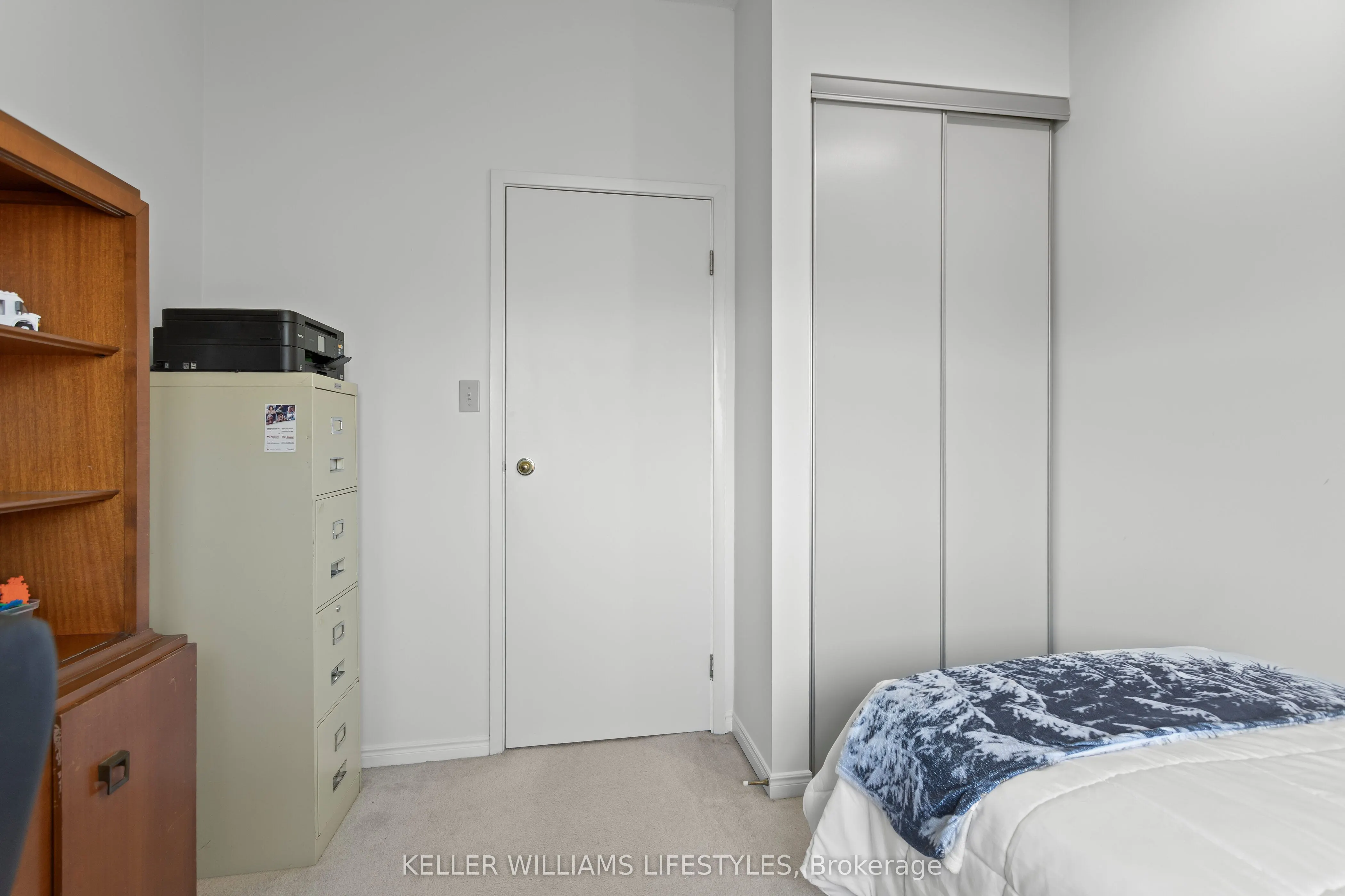 536 Third Street, #23