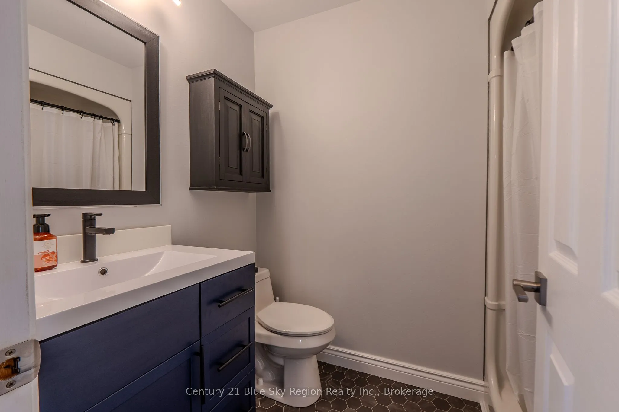 120 Cloverbrae Crescent