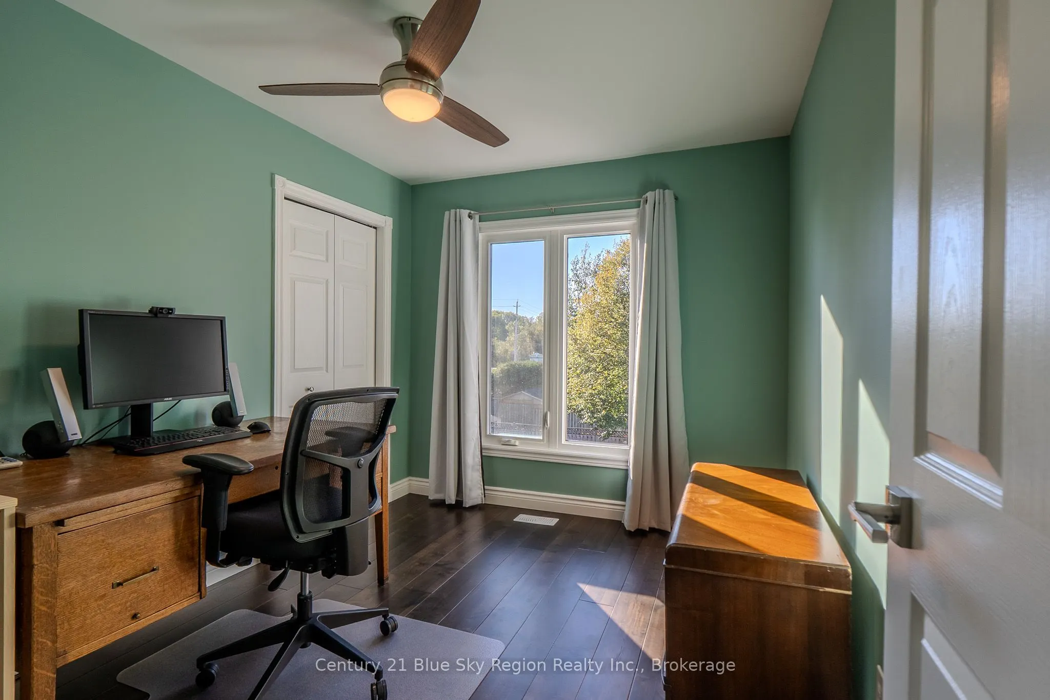 120 Cloverbrae Crescent