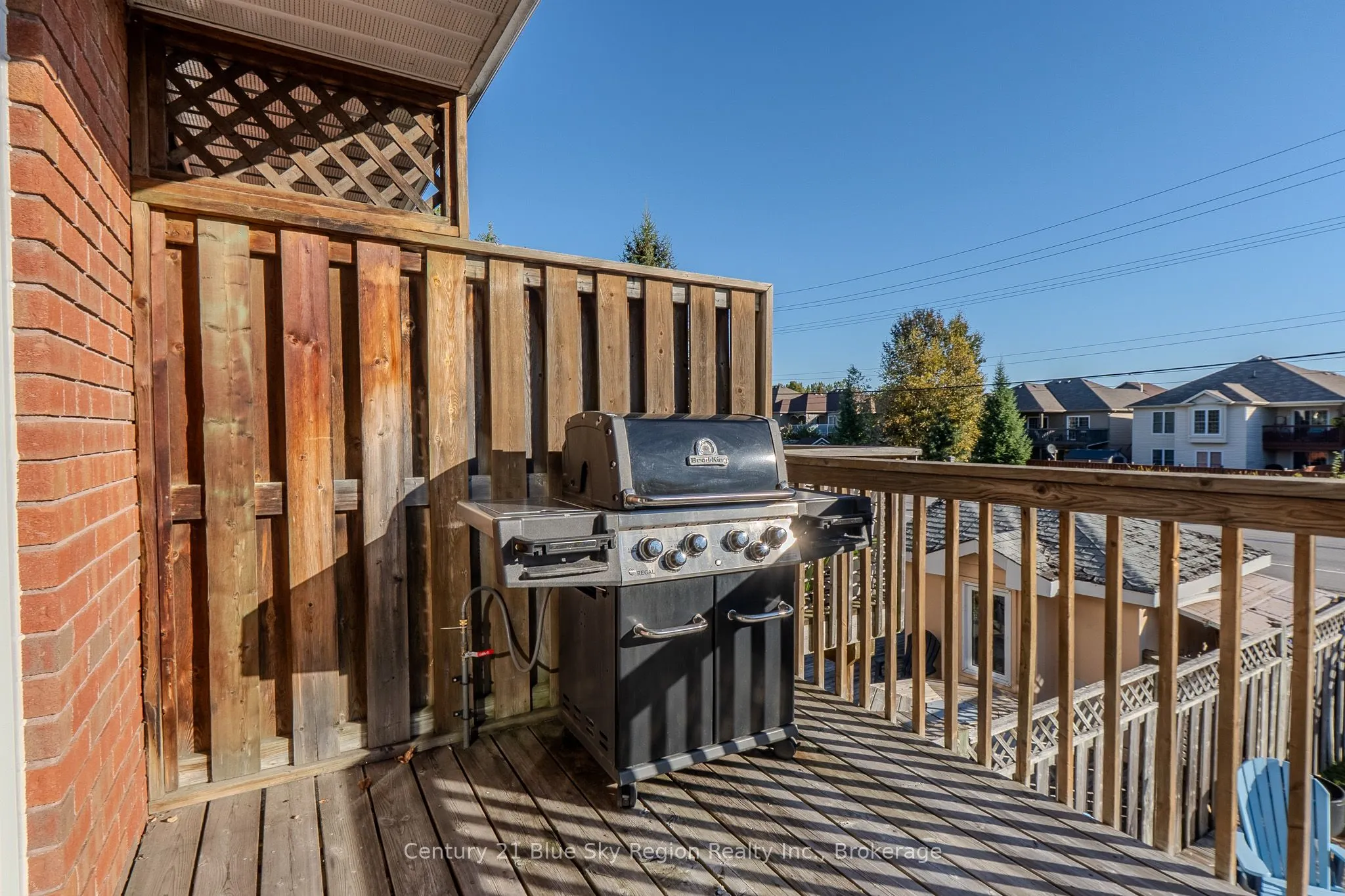 120 Cloverbrae Crescent