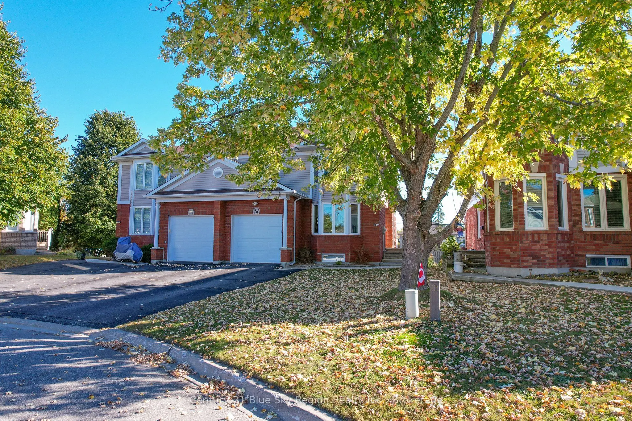 120 Cloverbrae Crescent