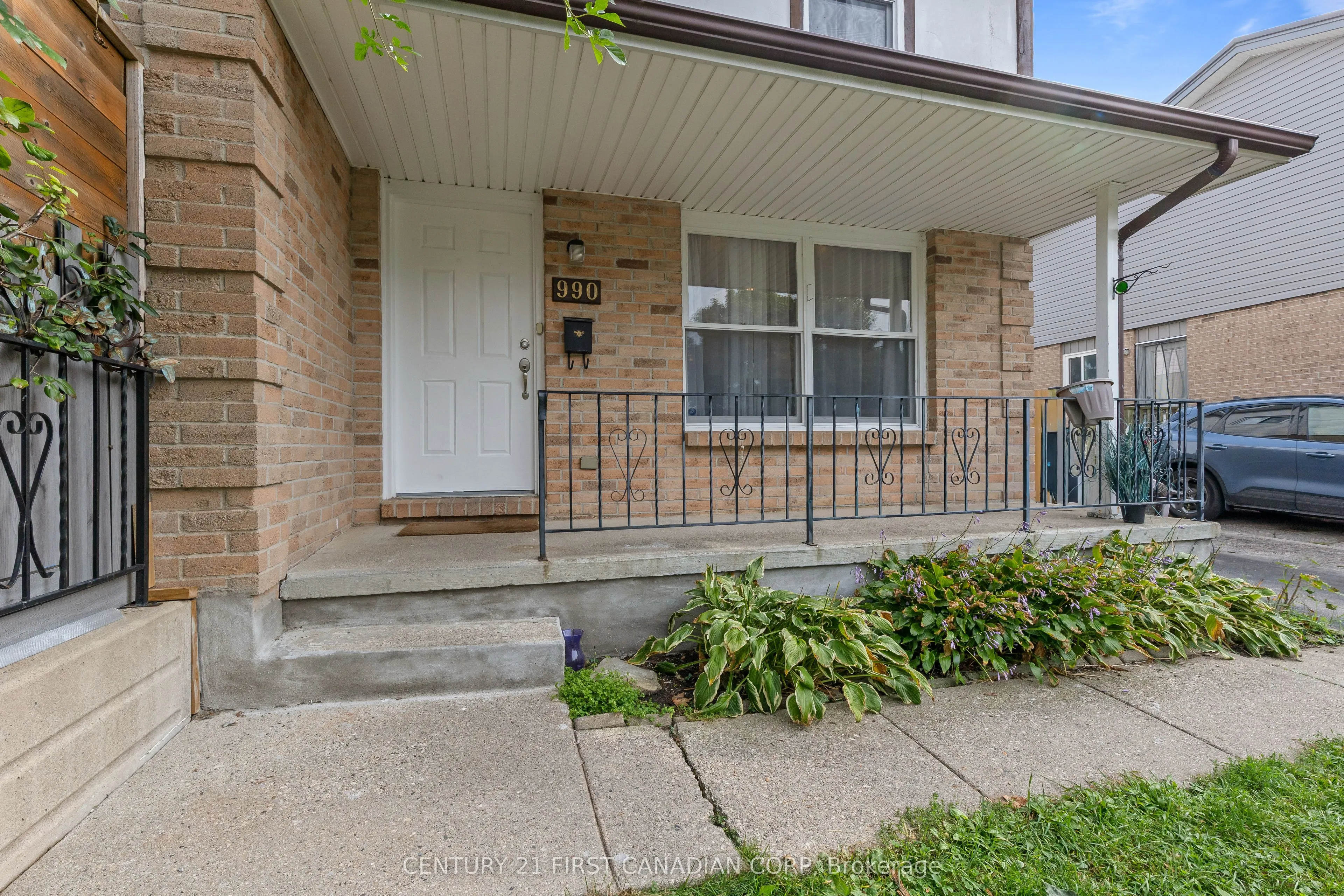 990 LAWSON Road