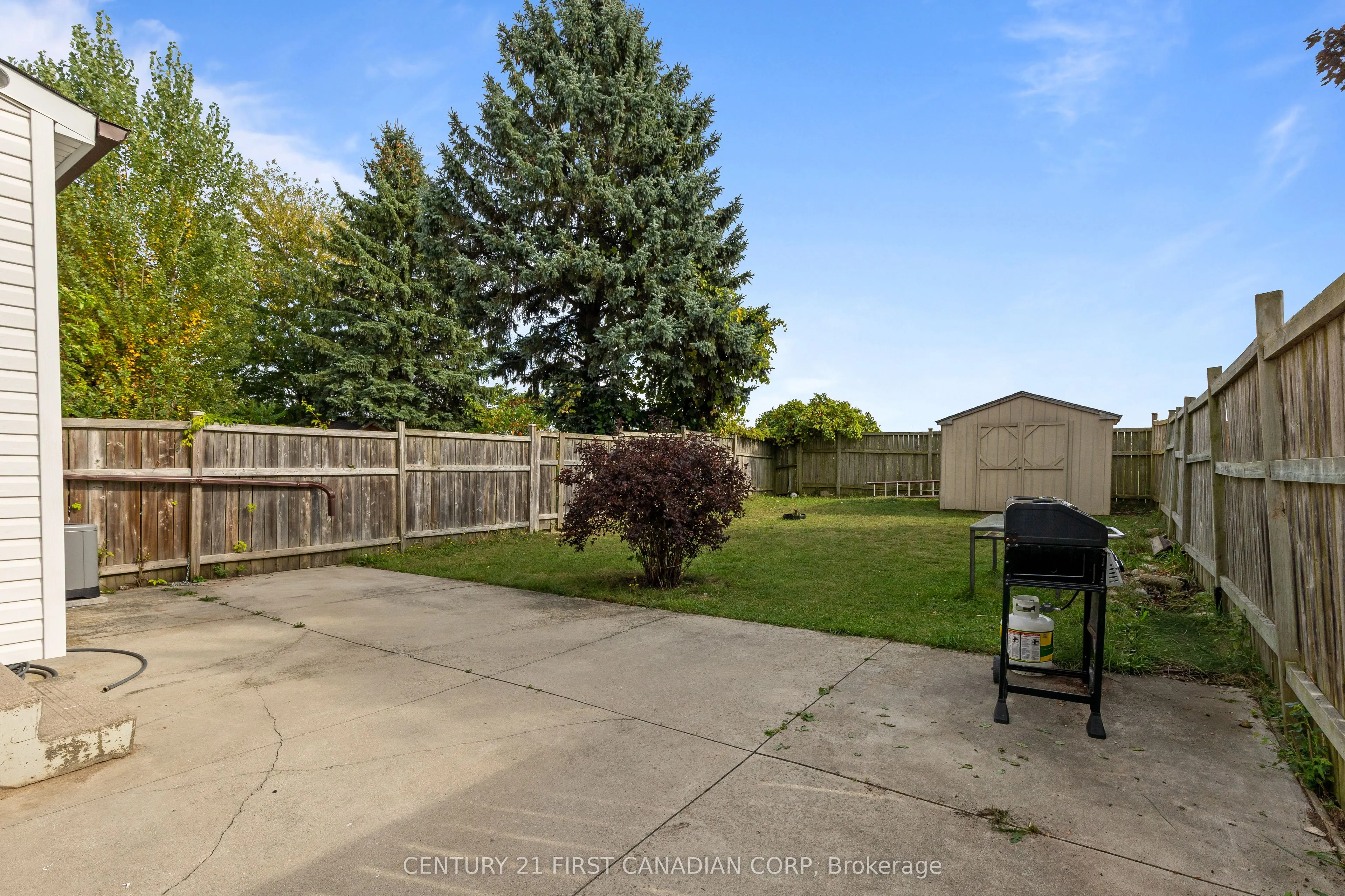 990 LAWSON Road