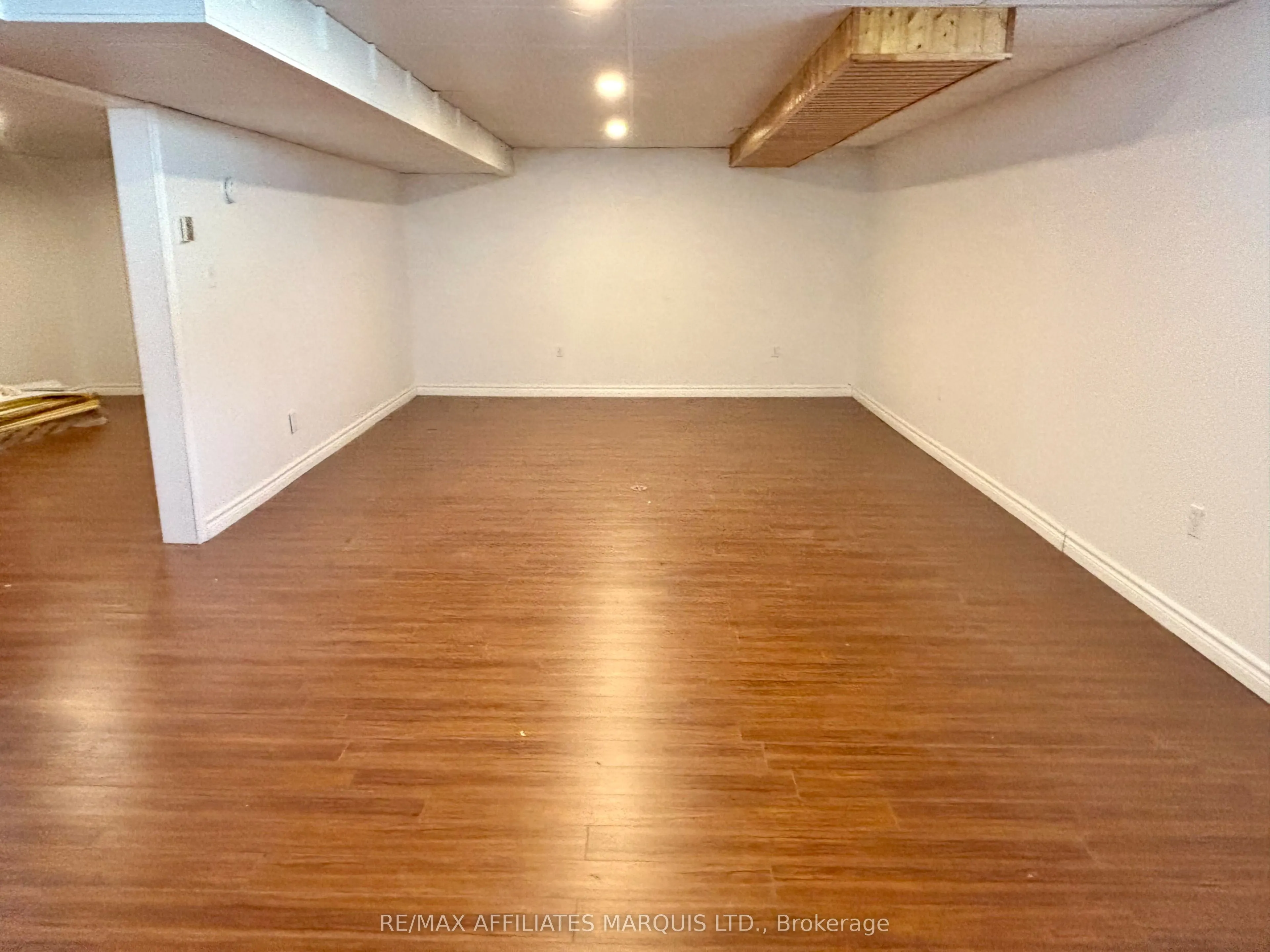 16925 Cornwall Centre Road