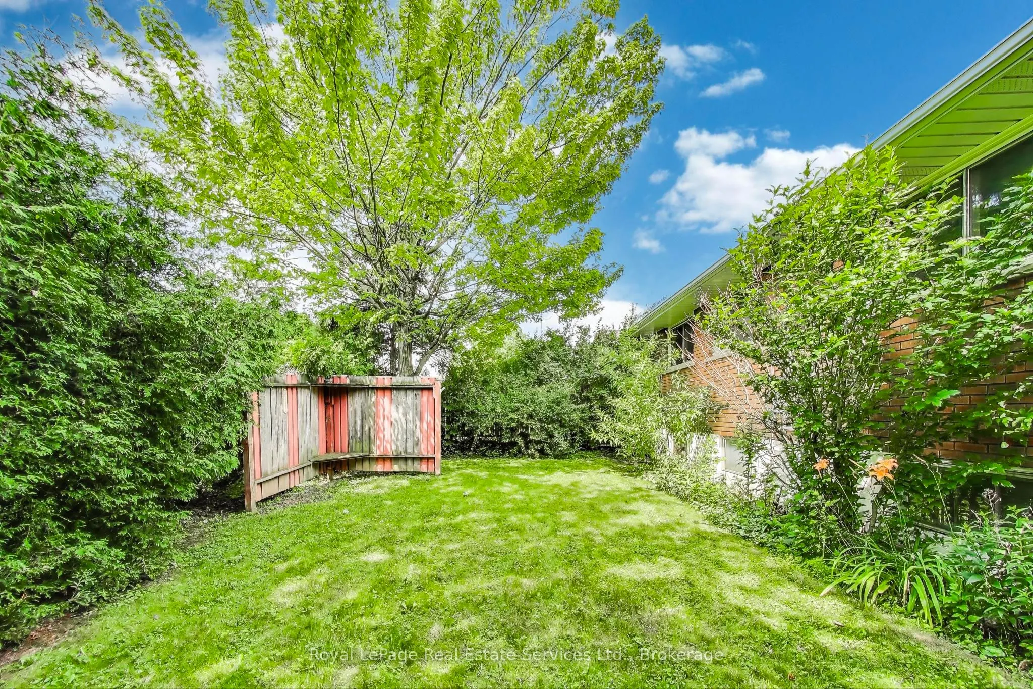 25 Sandringham Avenue