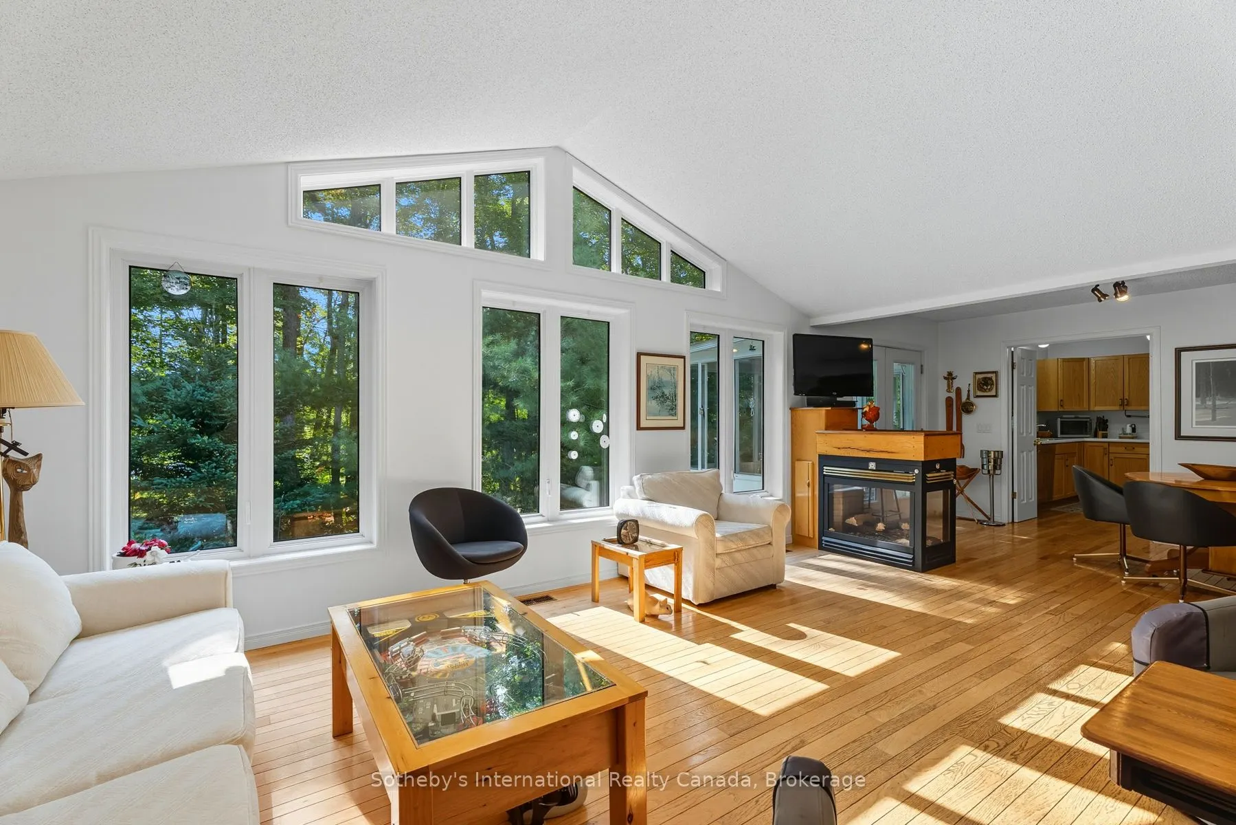 1329 Moon River Road