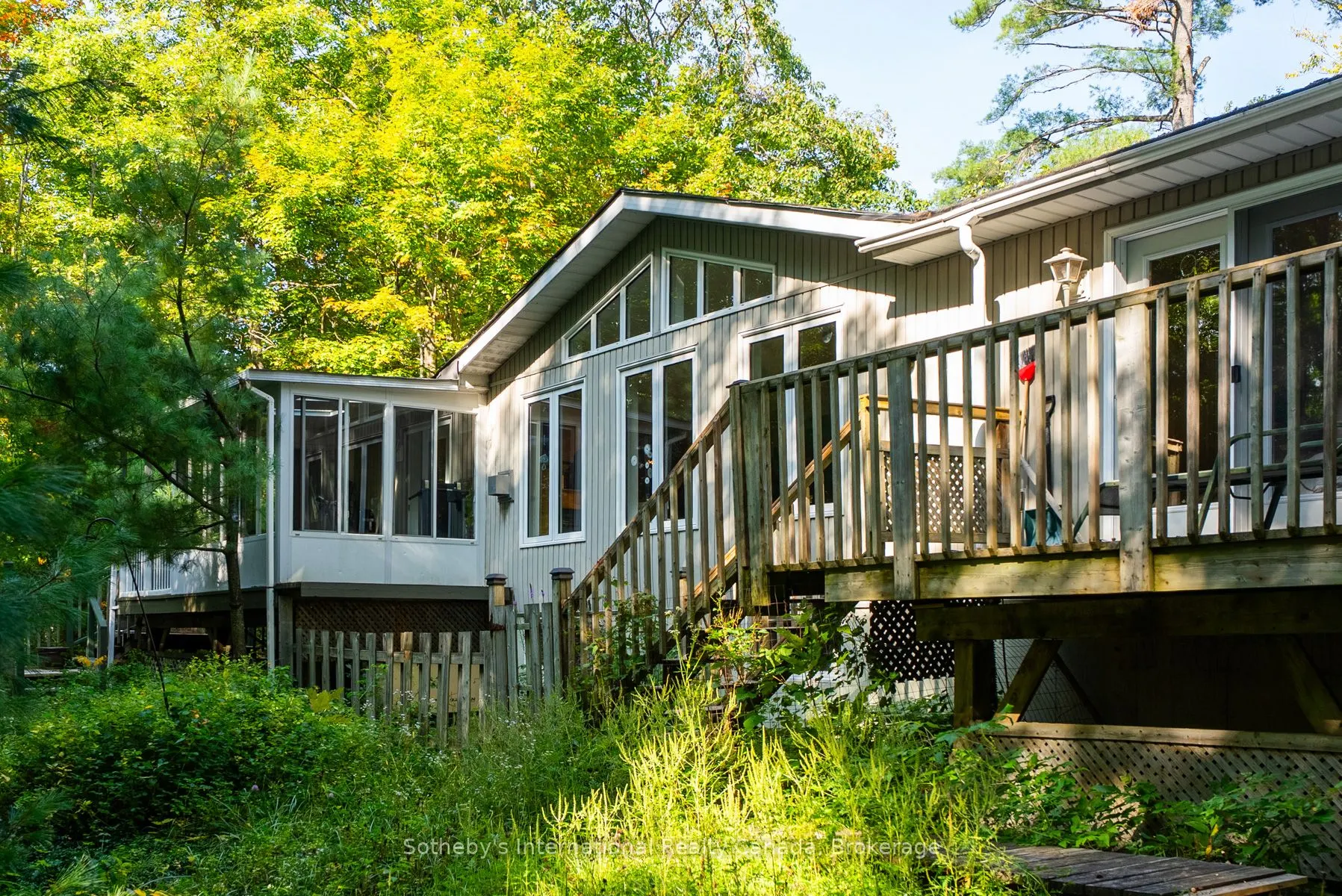 1329 Moon River Road