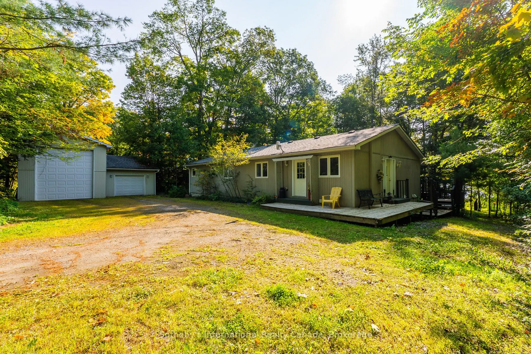 1329 Moon River Road