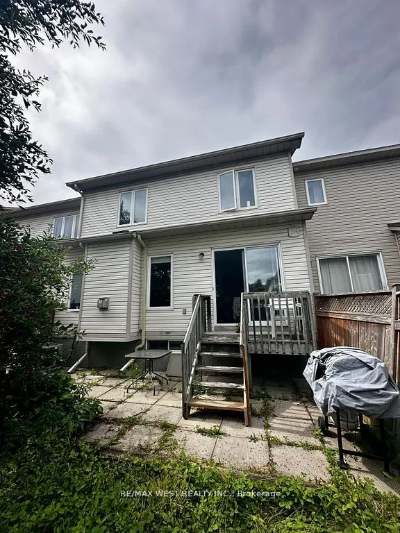 119 Deerfox Drive
