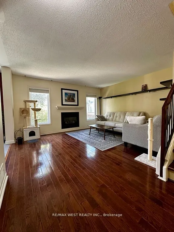 119 Deerfox Drive