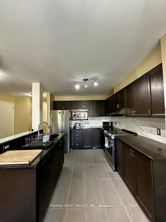 119 Deerfox Drive