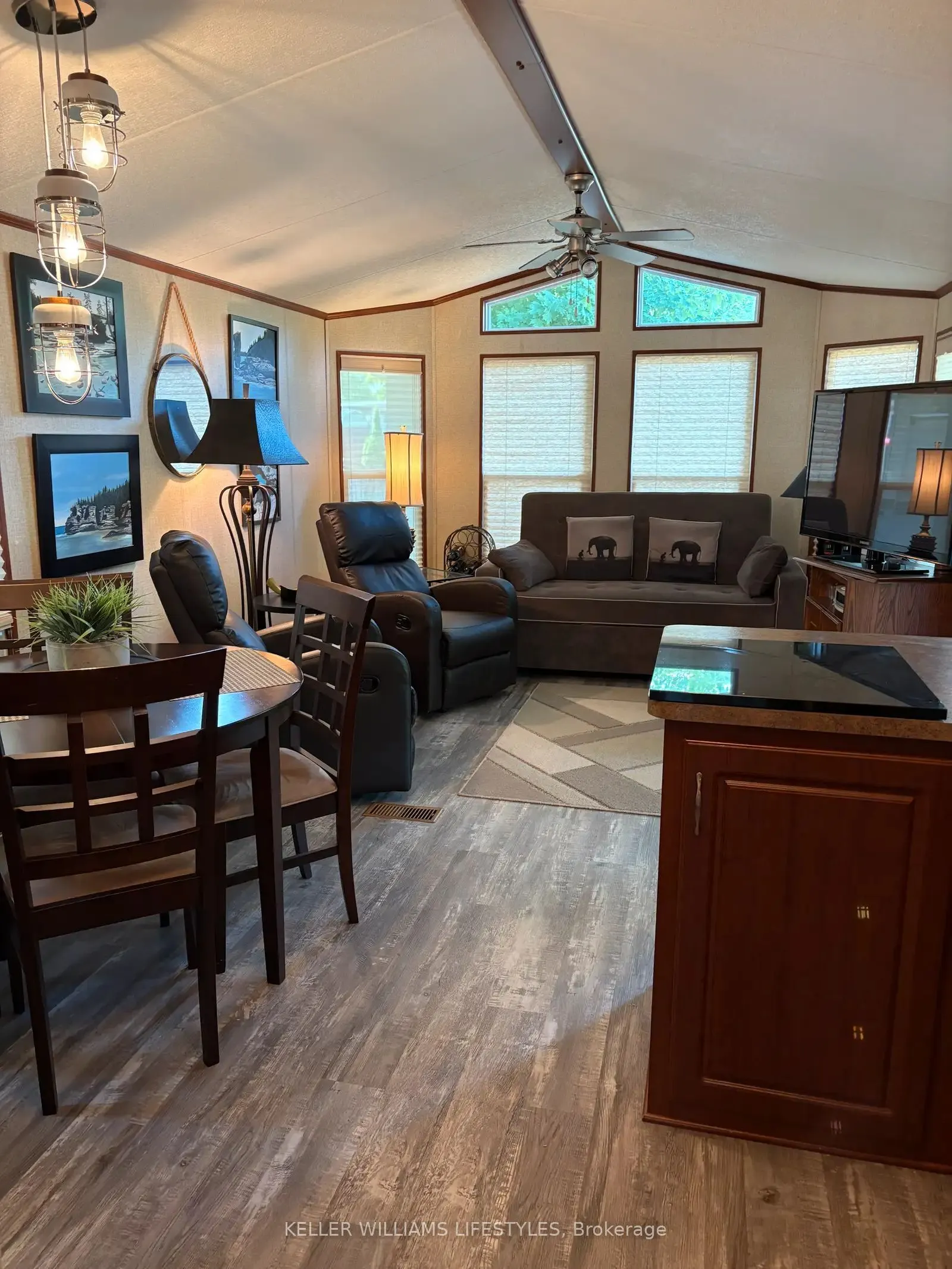 9338 West Ipperwash Road, #JJ24