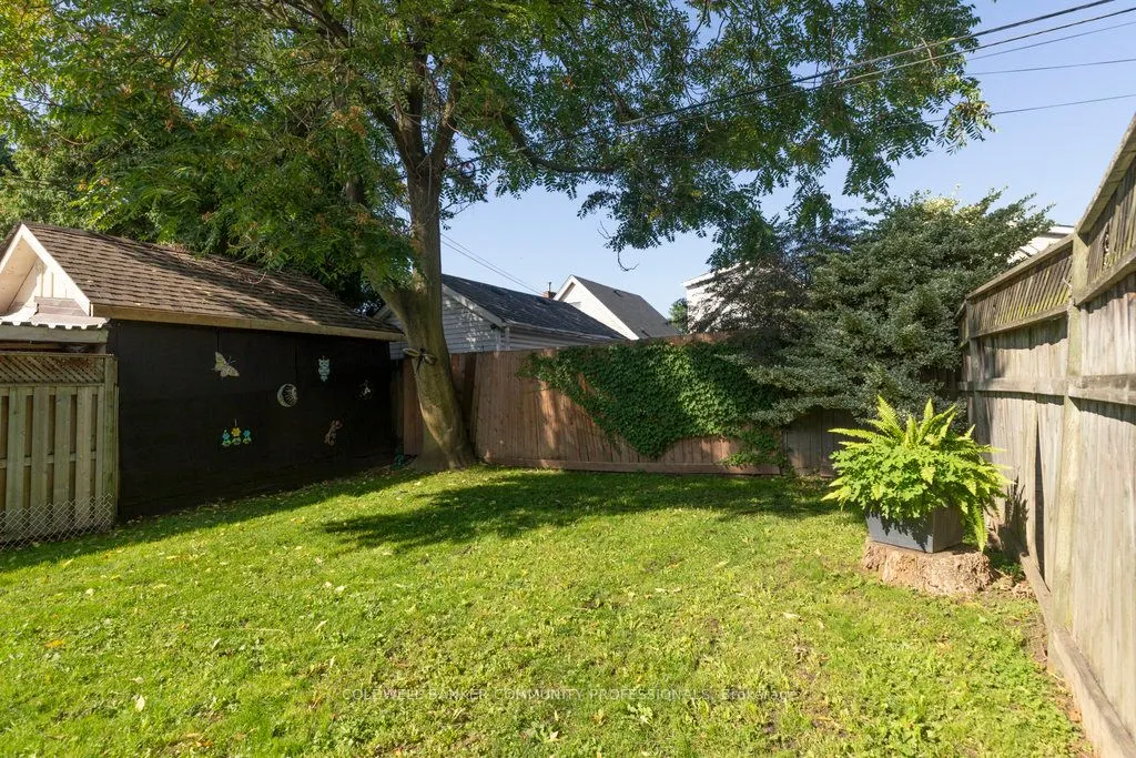 45 Tragina Avenue N