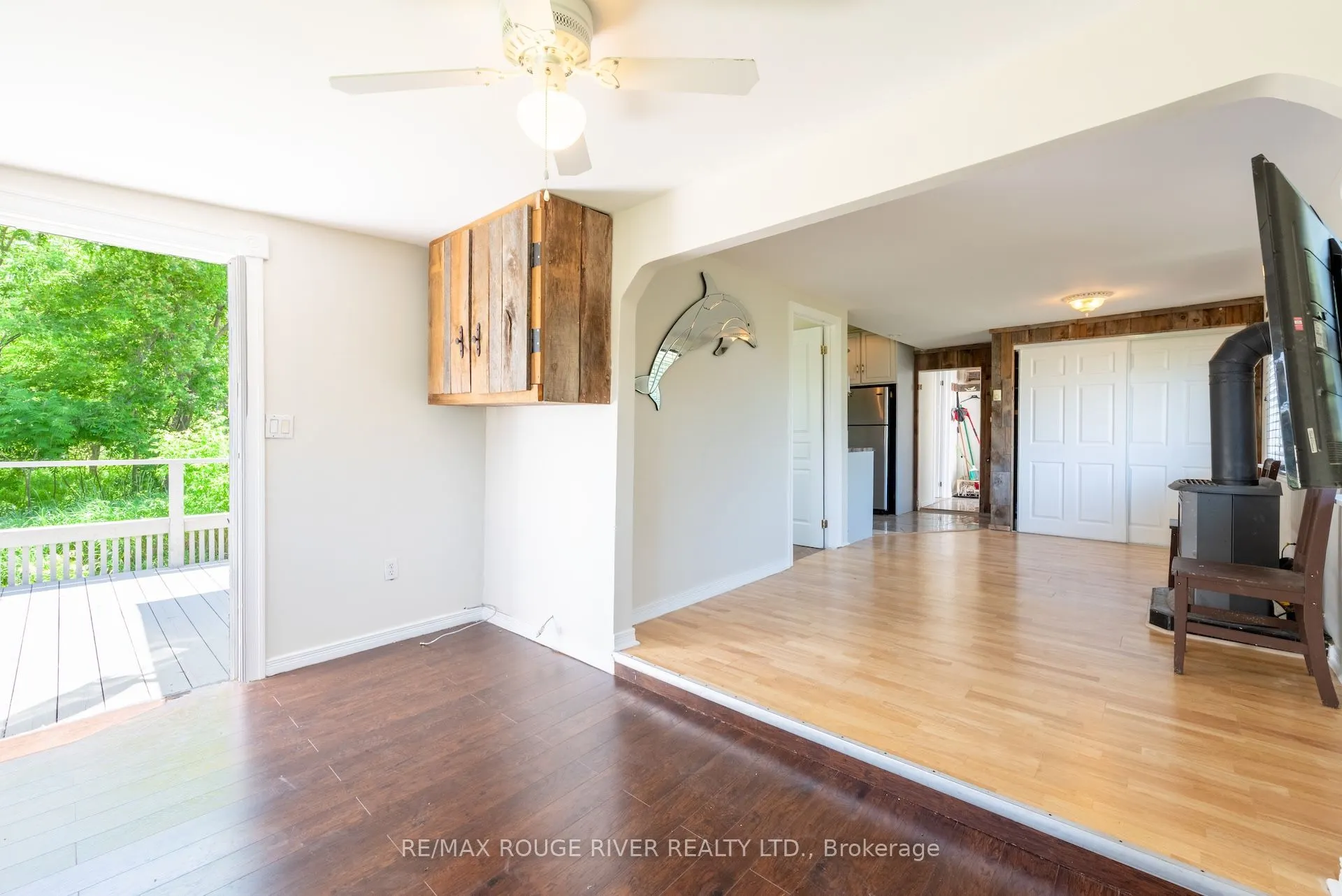 200 Dunnette Landing
