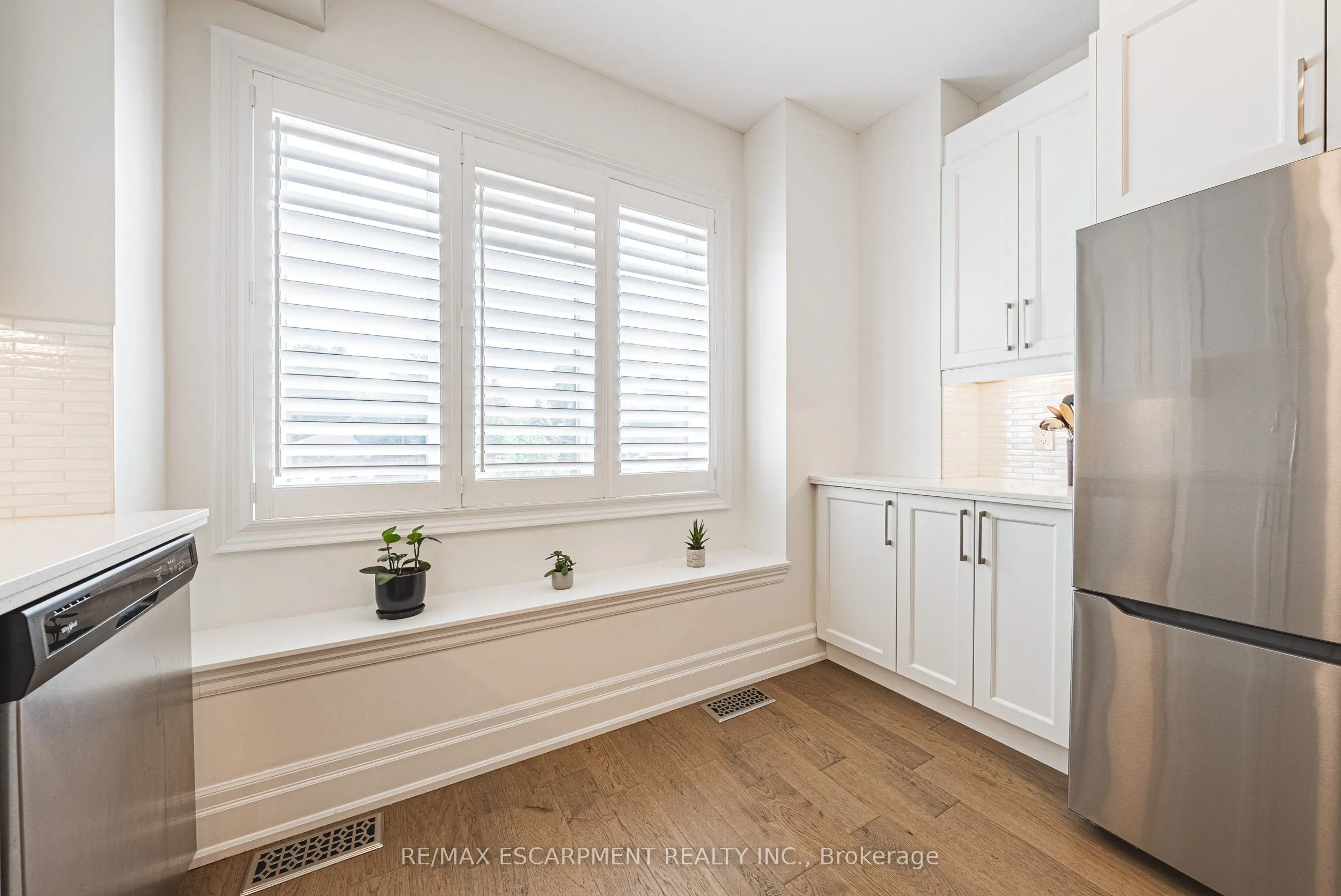 111 Wilson Street E, #6