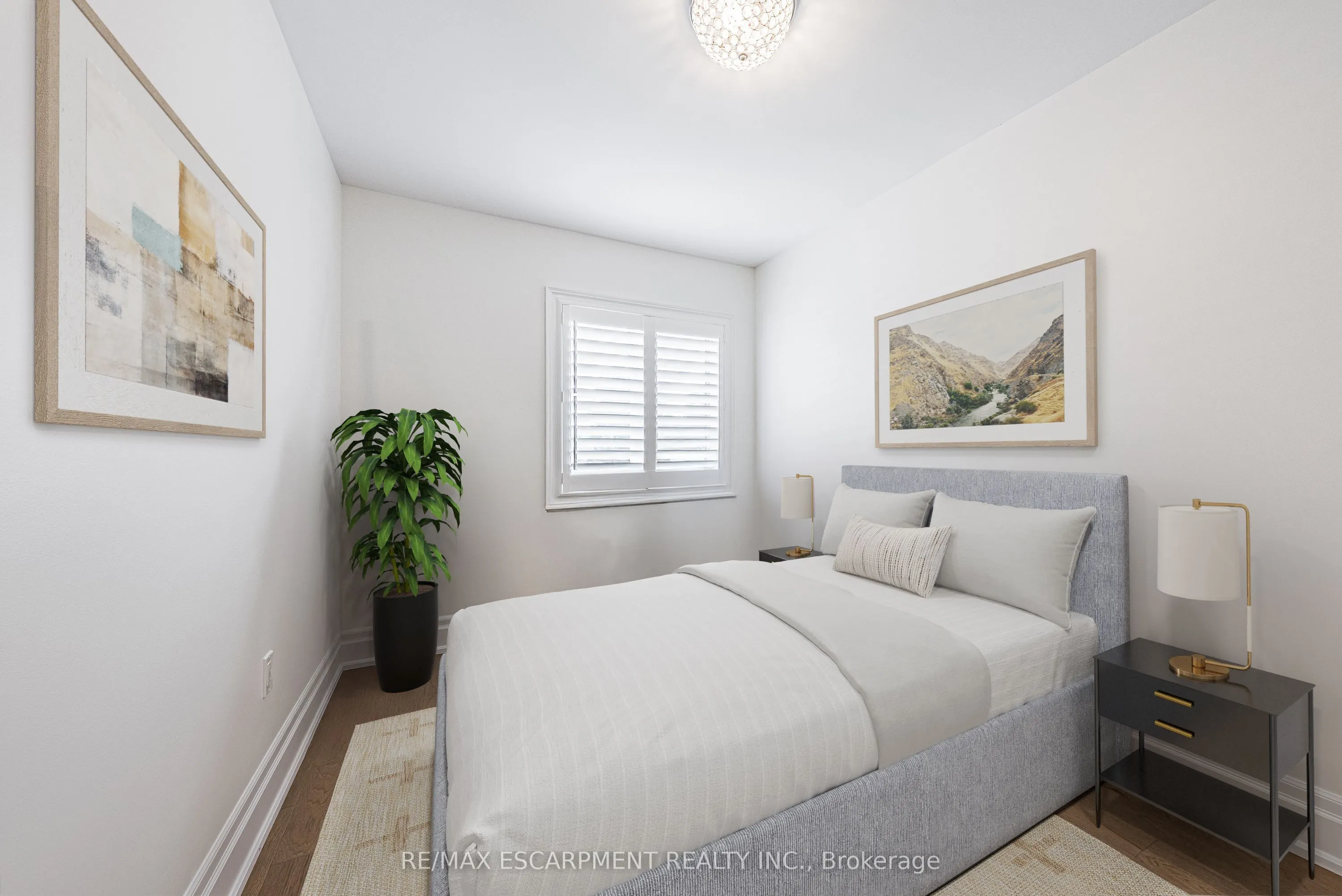 111 Wilson Street E, #6