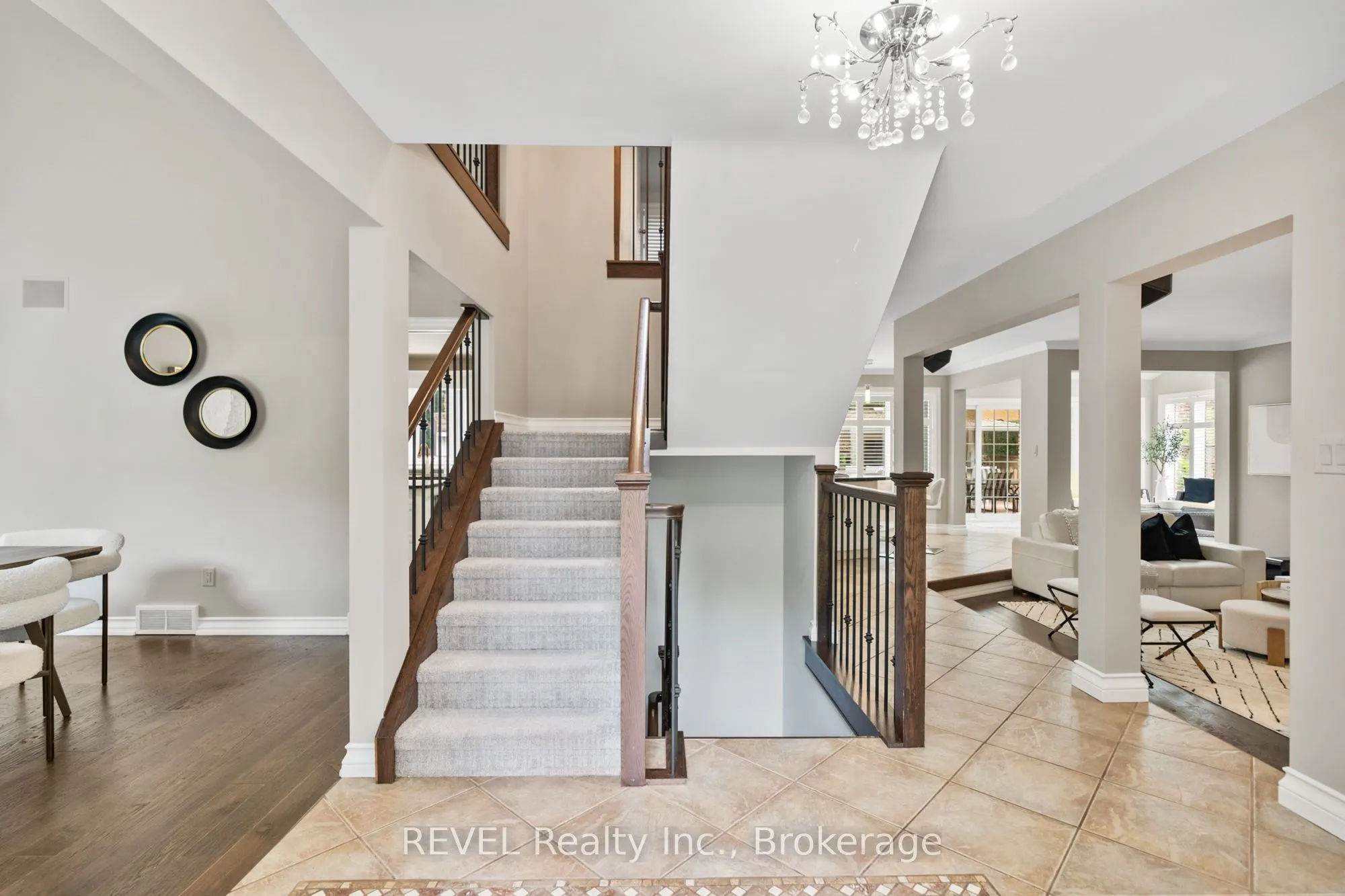 78 SOVEREIGN Drive