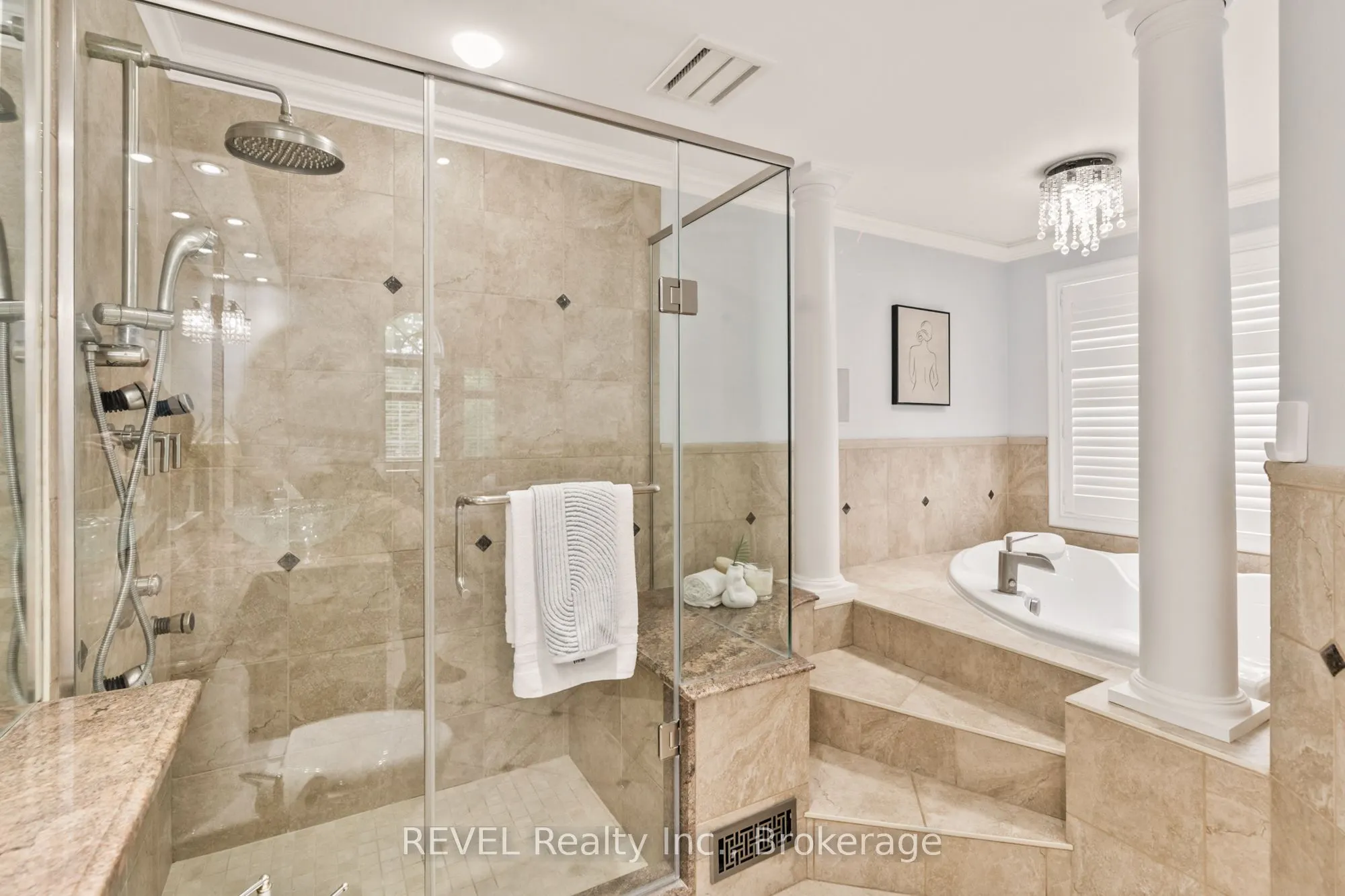 78 SOVEREIGN Drive