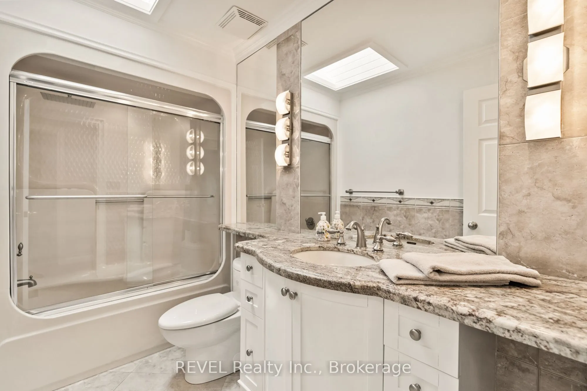 78 SOVEREIGN Drive