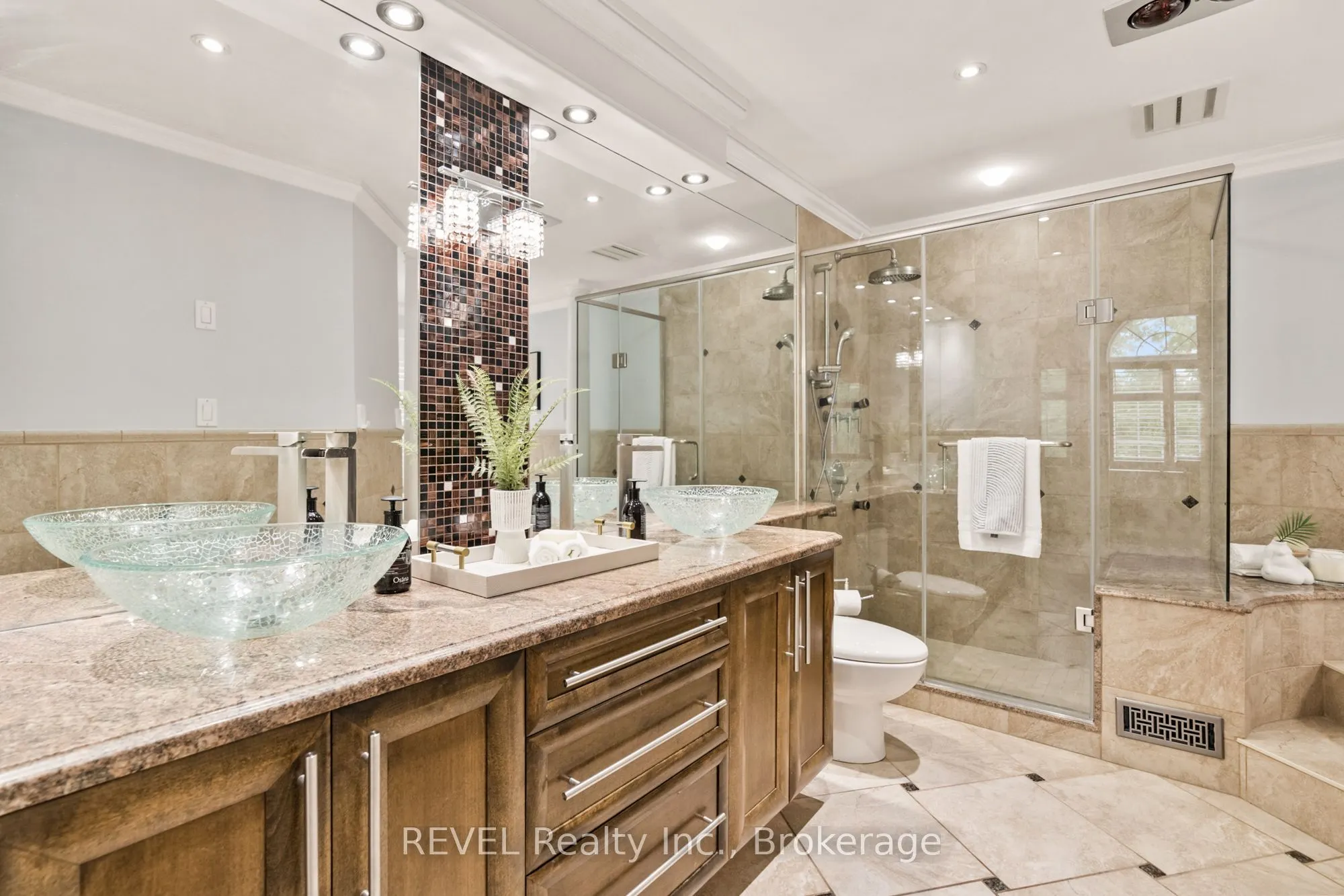 78 SOVEREIGN Drive