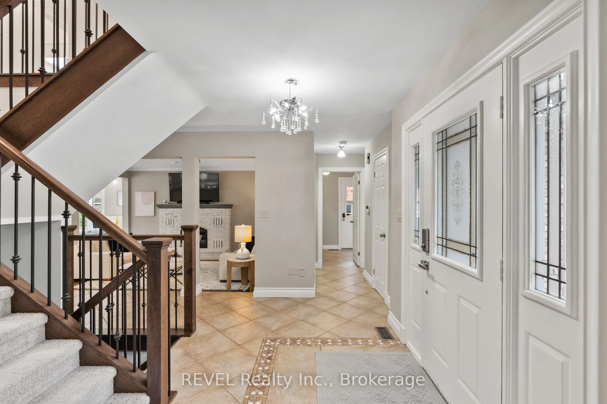 78 SOVEREIGN Drive