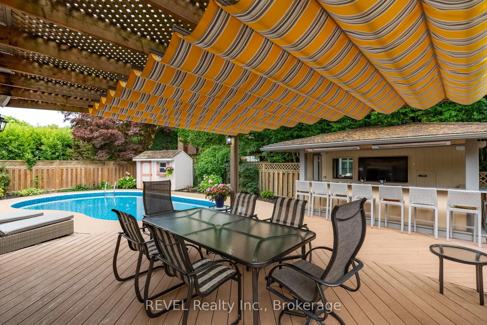 78 SOVEREIGN Drive