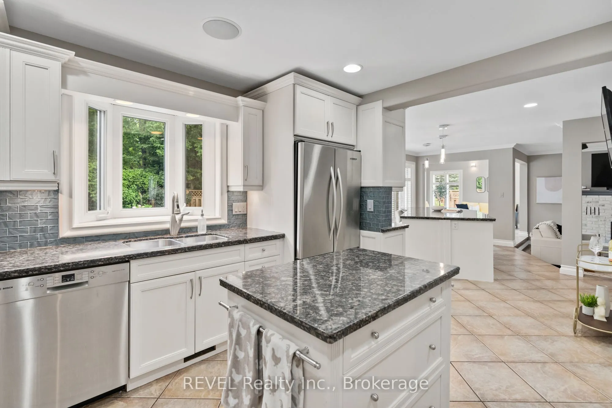 78 SOVEREIGN Drive