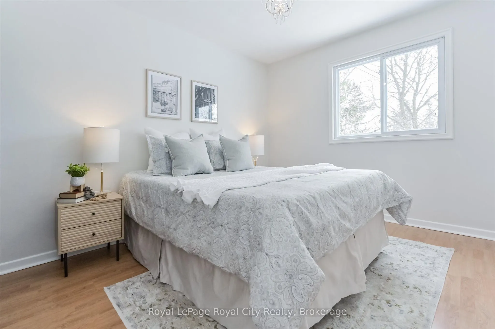 15 Wellington Drive