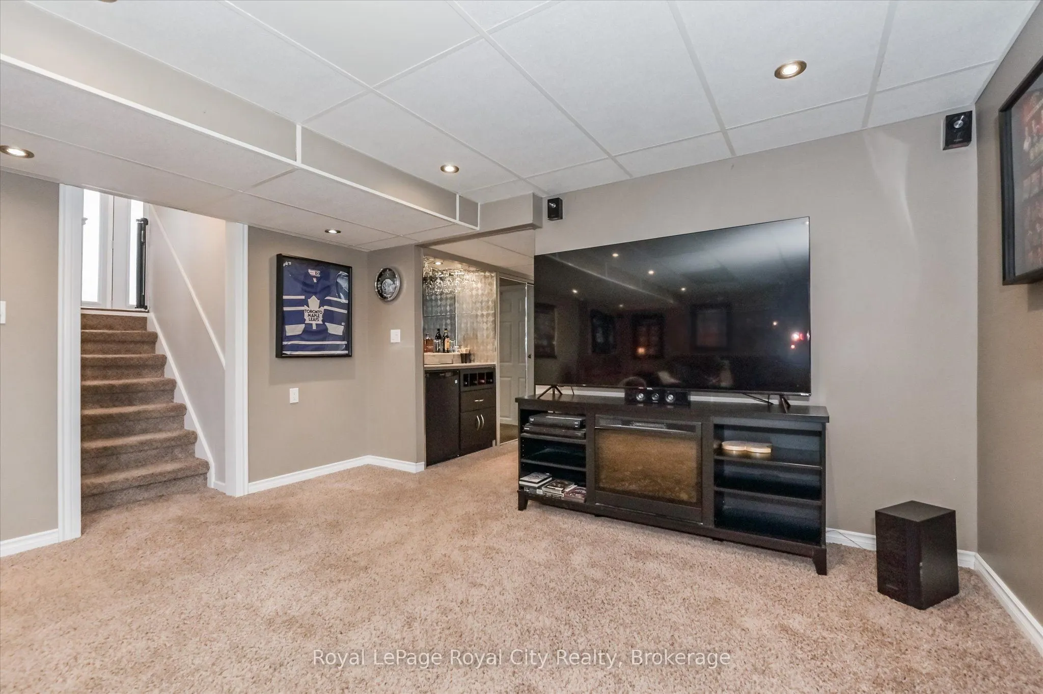 15 Wellington Drive