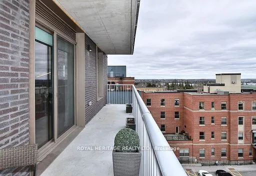 195 Hunter Street E, #510