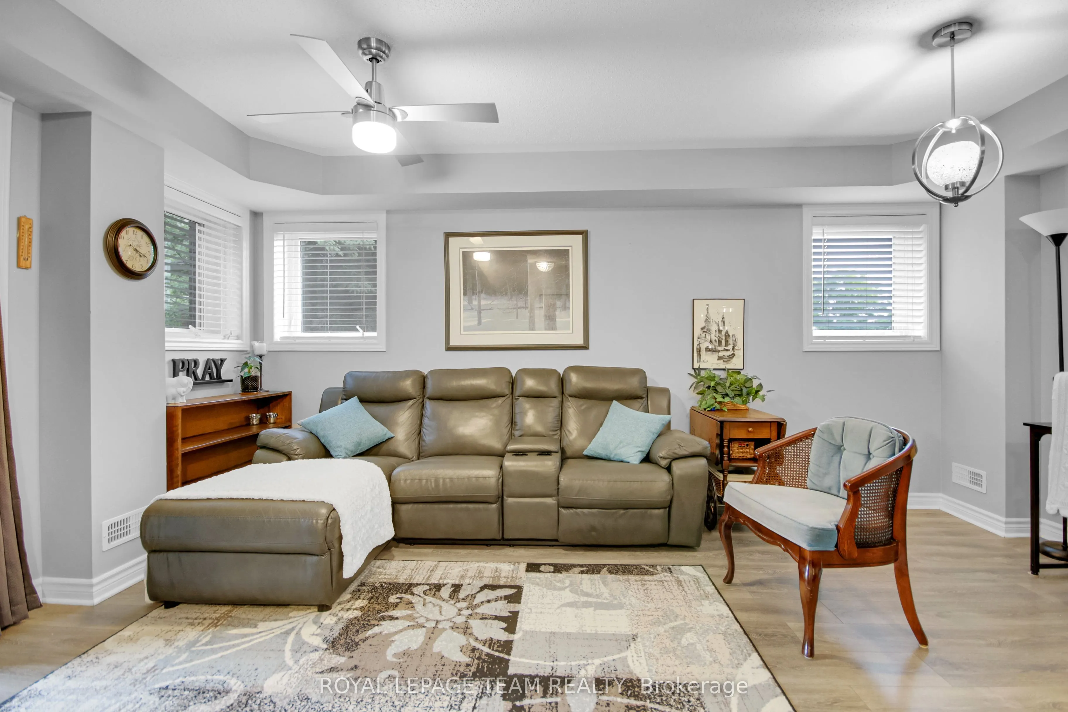 565 Stonefield Private, #2