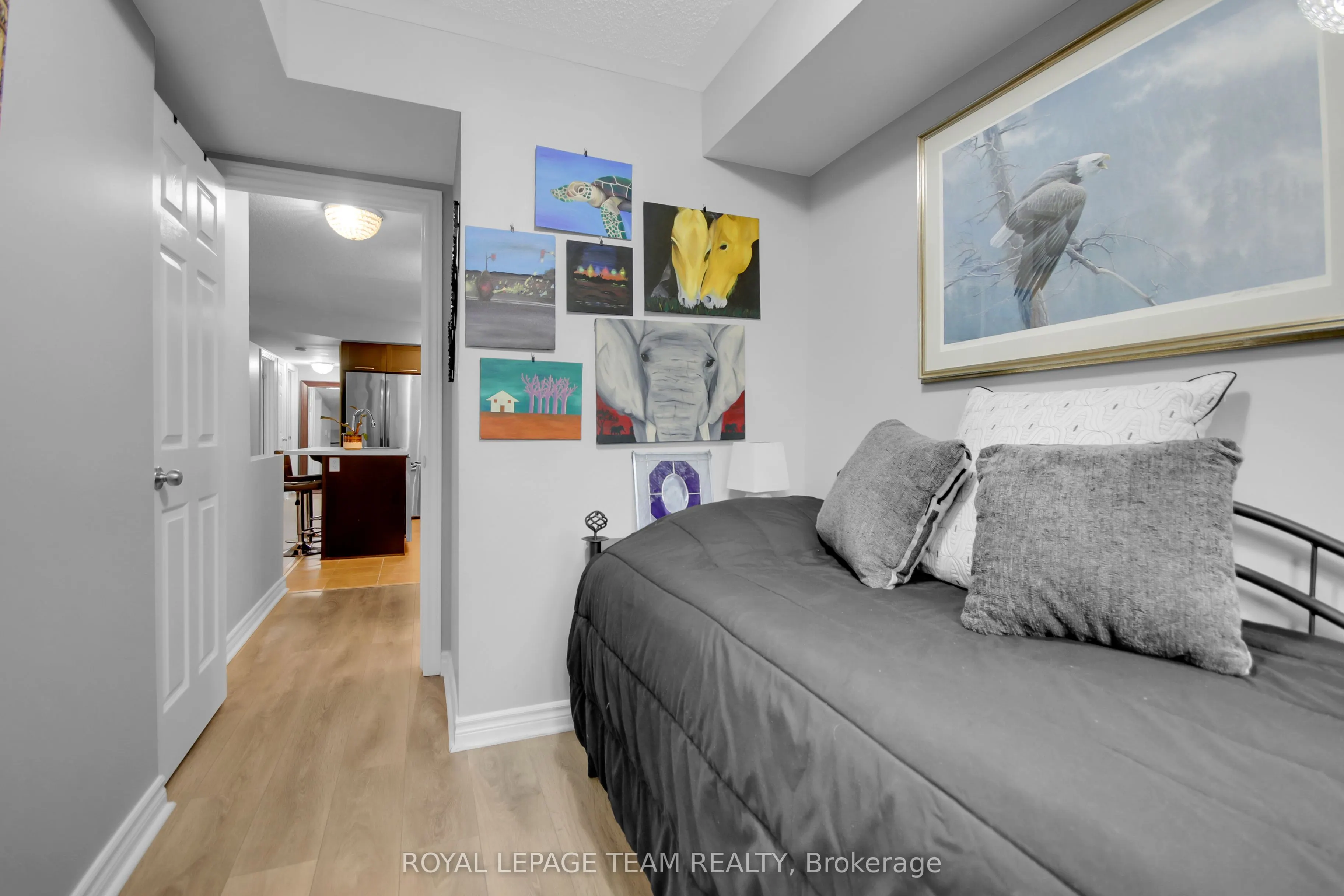 565 Stonefield Private, #2