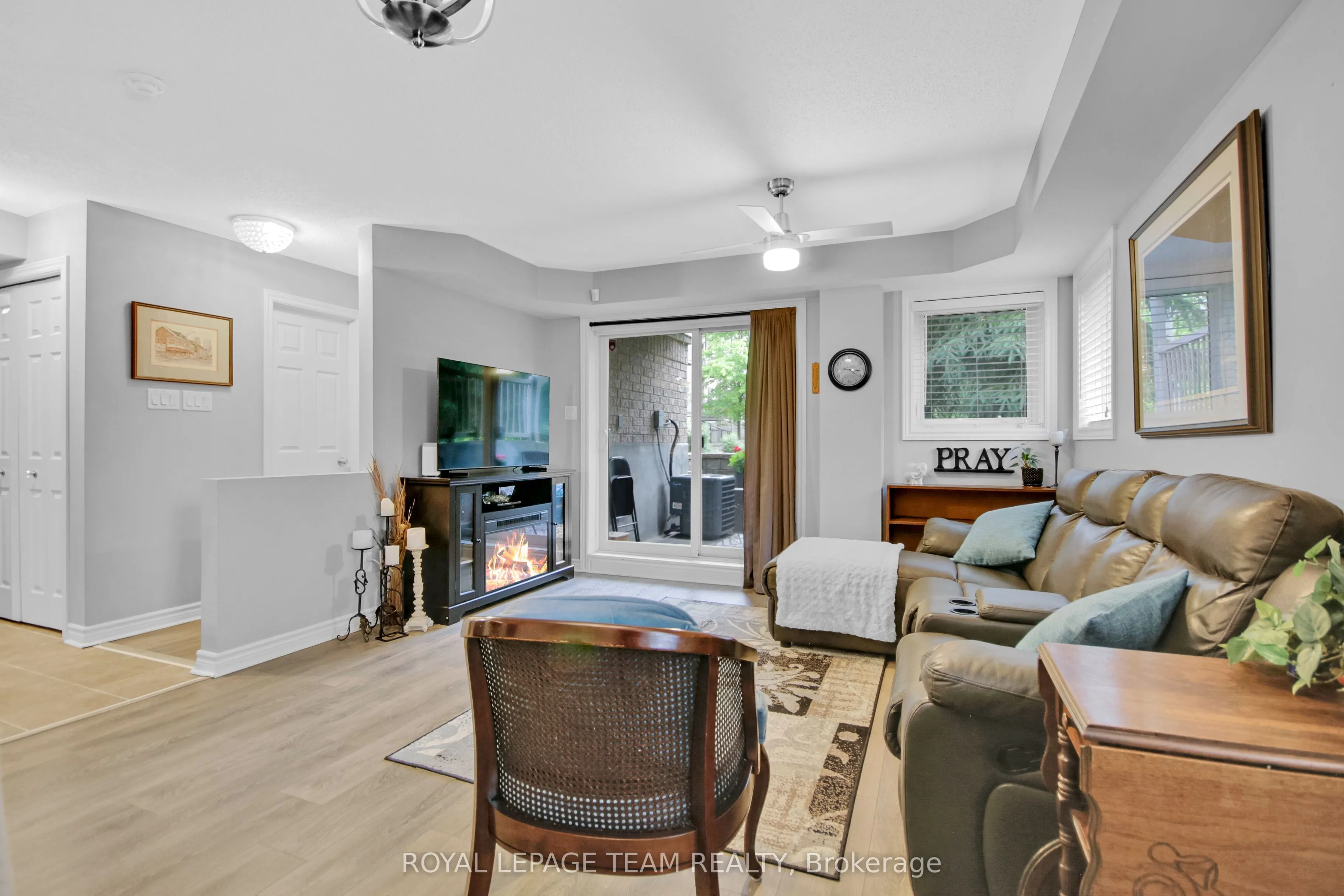 565 Stonefield Private, #2