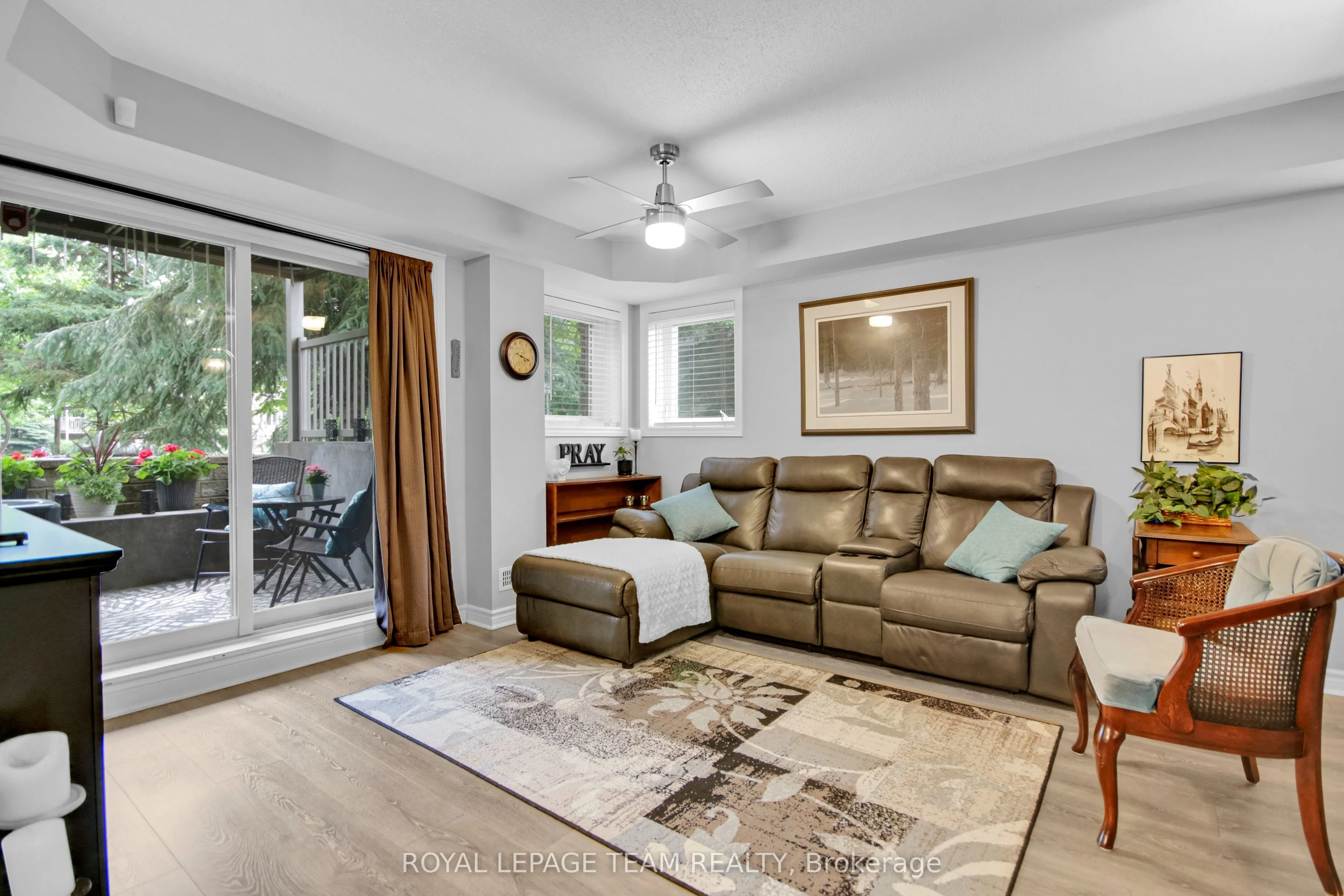 565 Stonefield Private, #2