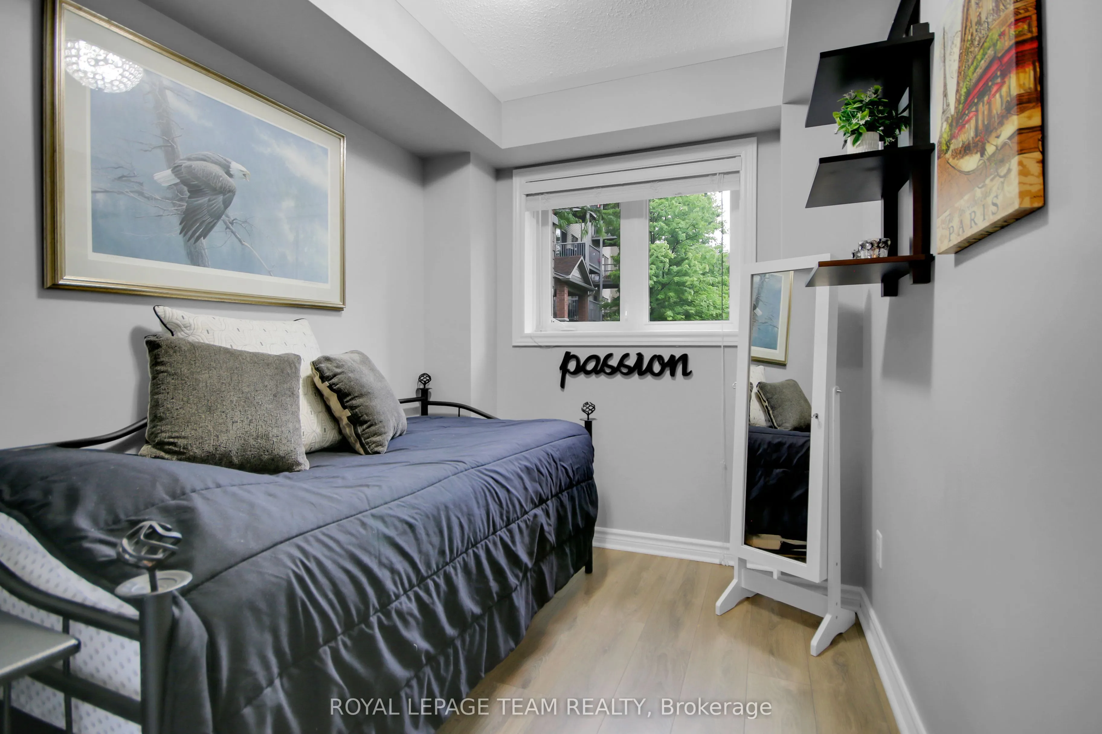 565 Stonefield Private, #2
