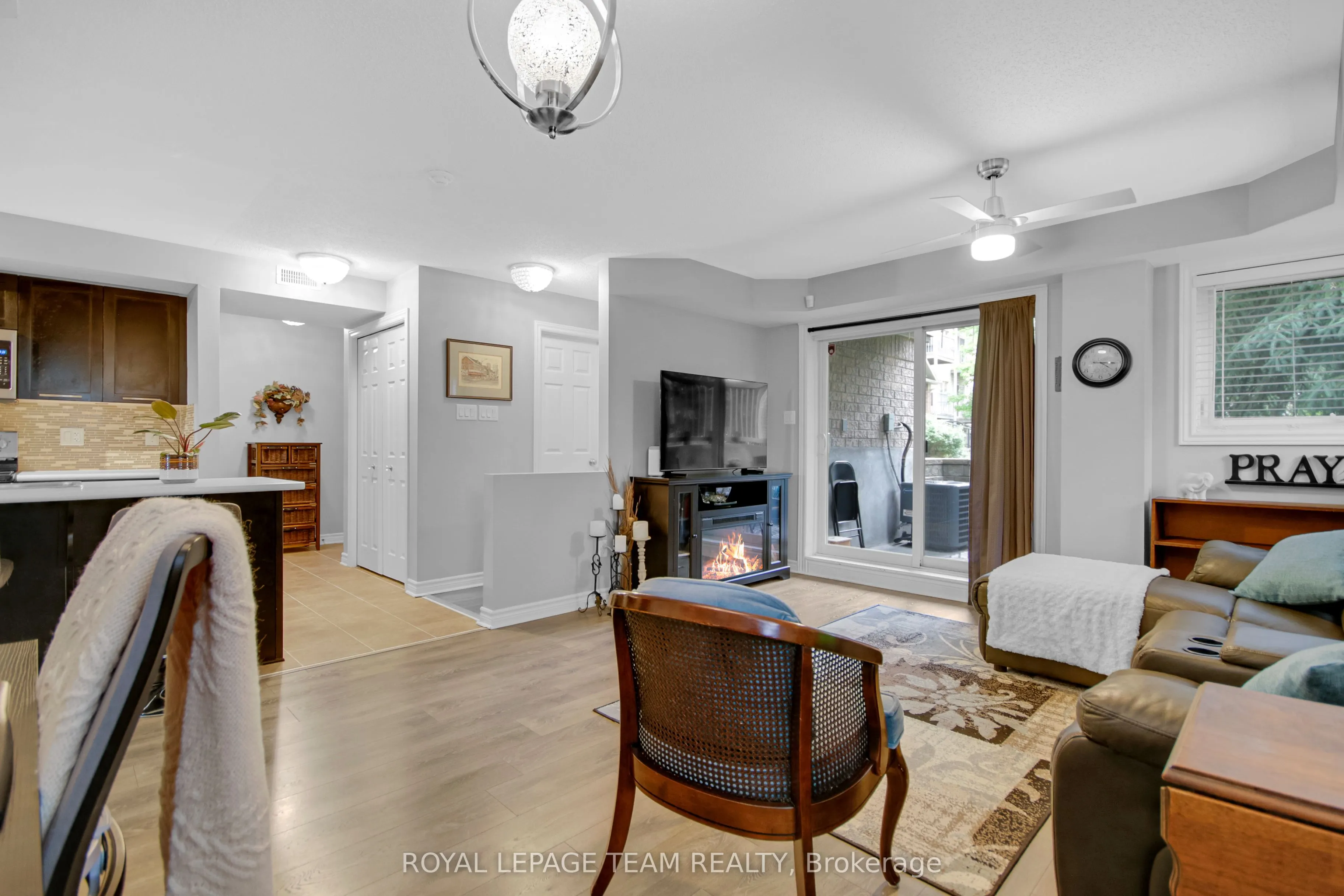565 Stonefield Private, #2