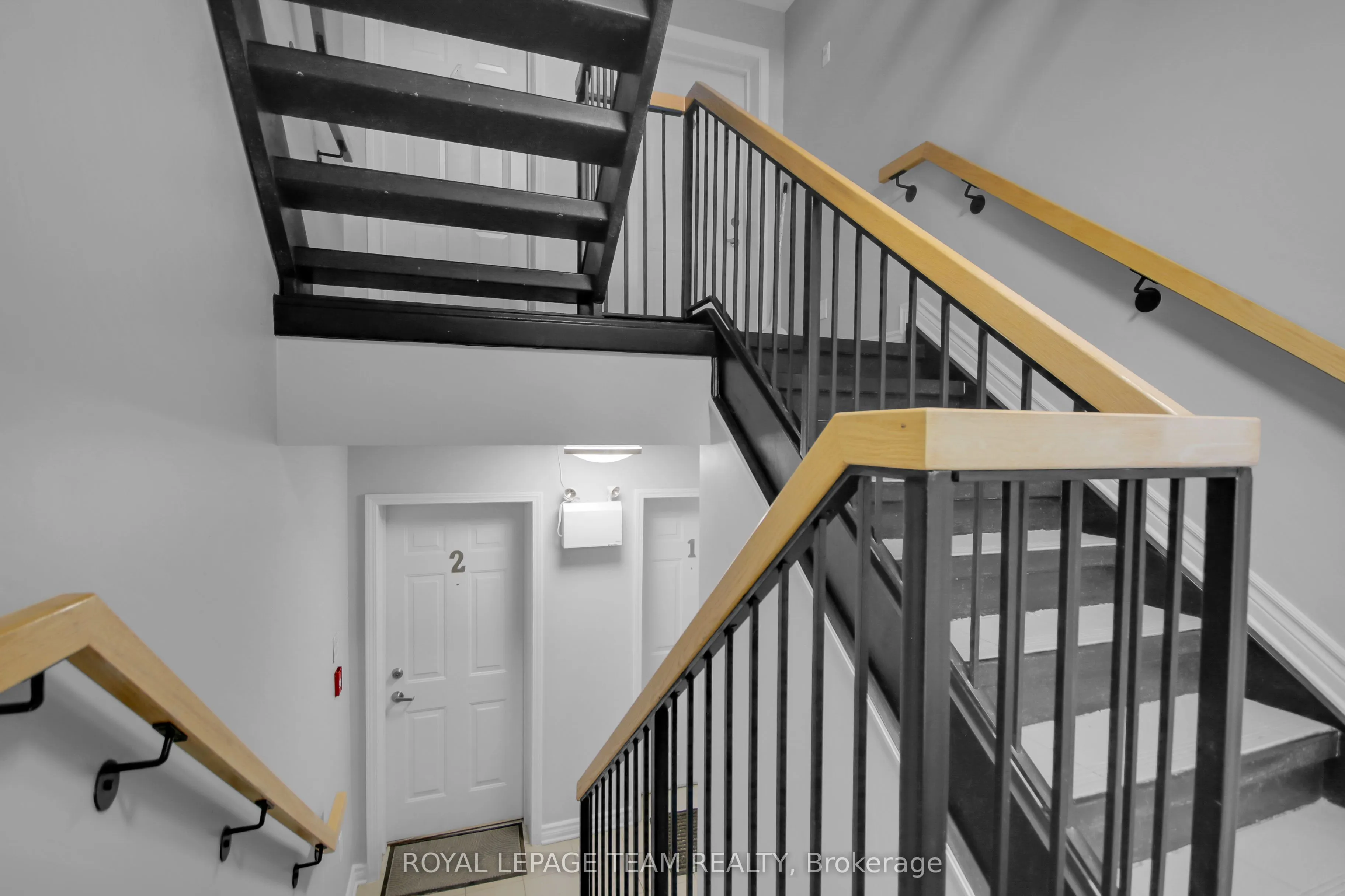 565 Stonefield Private, #2
