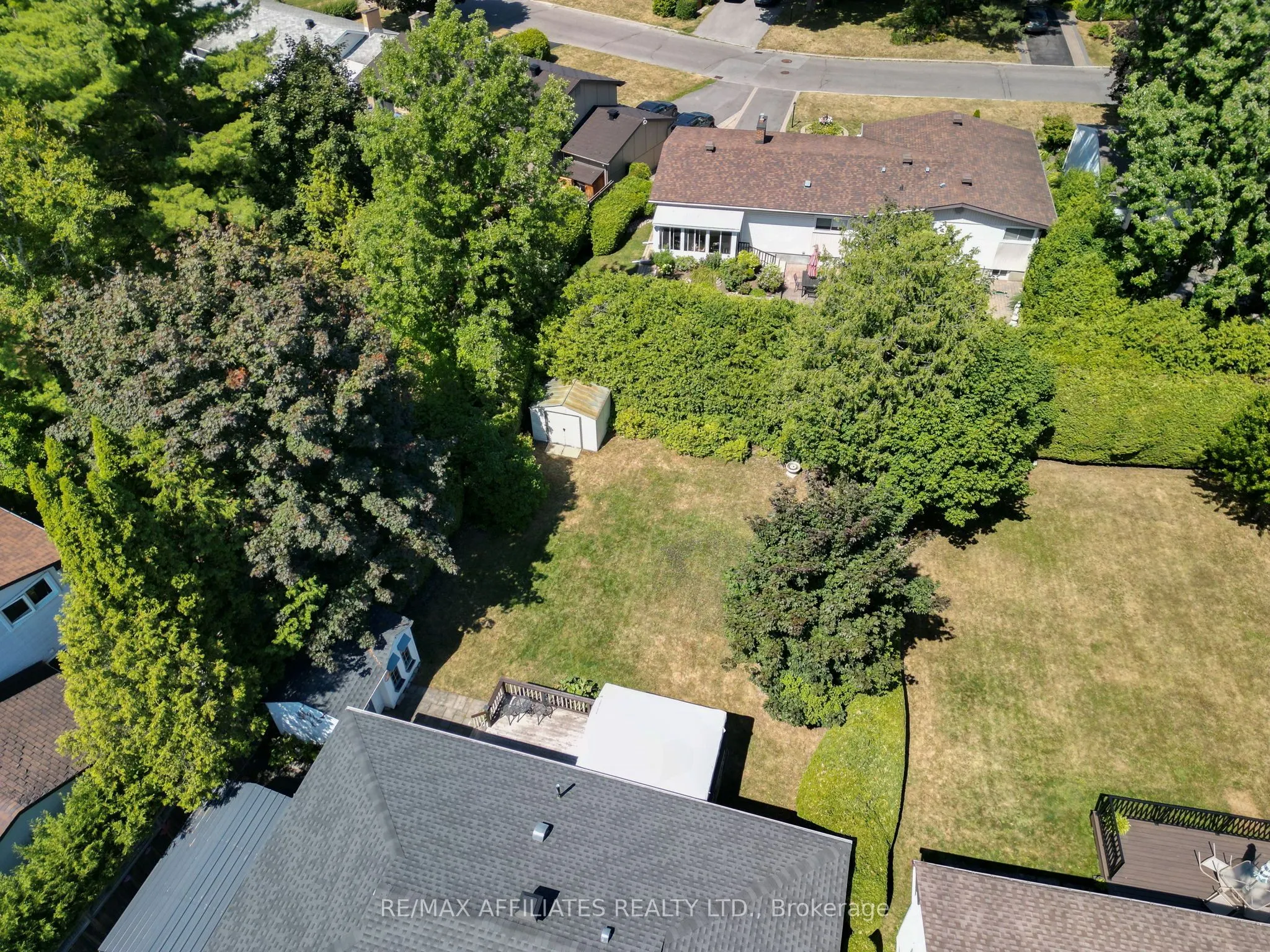 17 Canfield Road