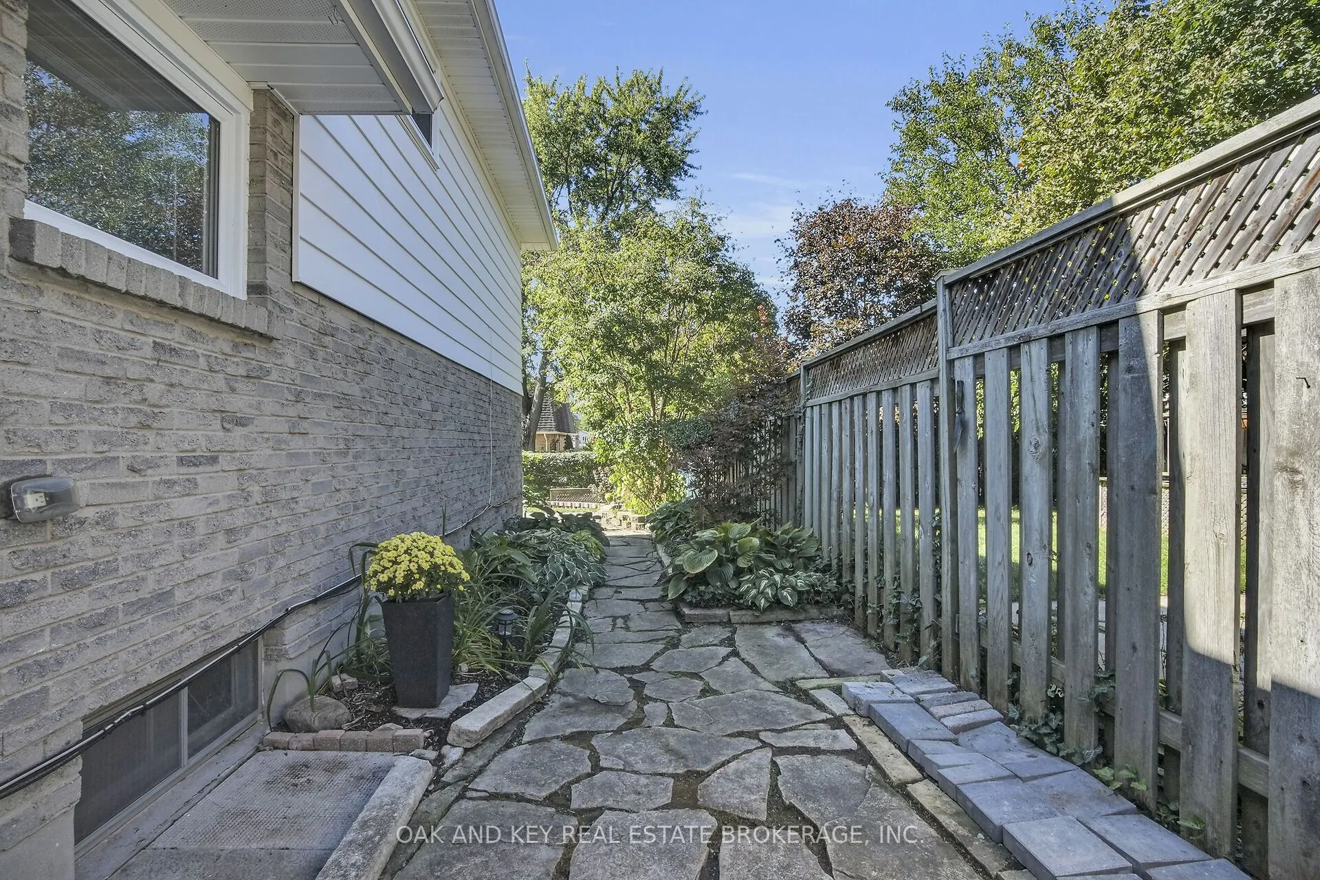 94 Edmunds Crescent