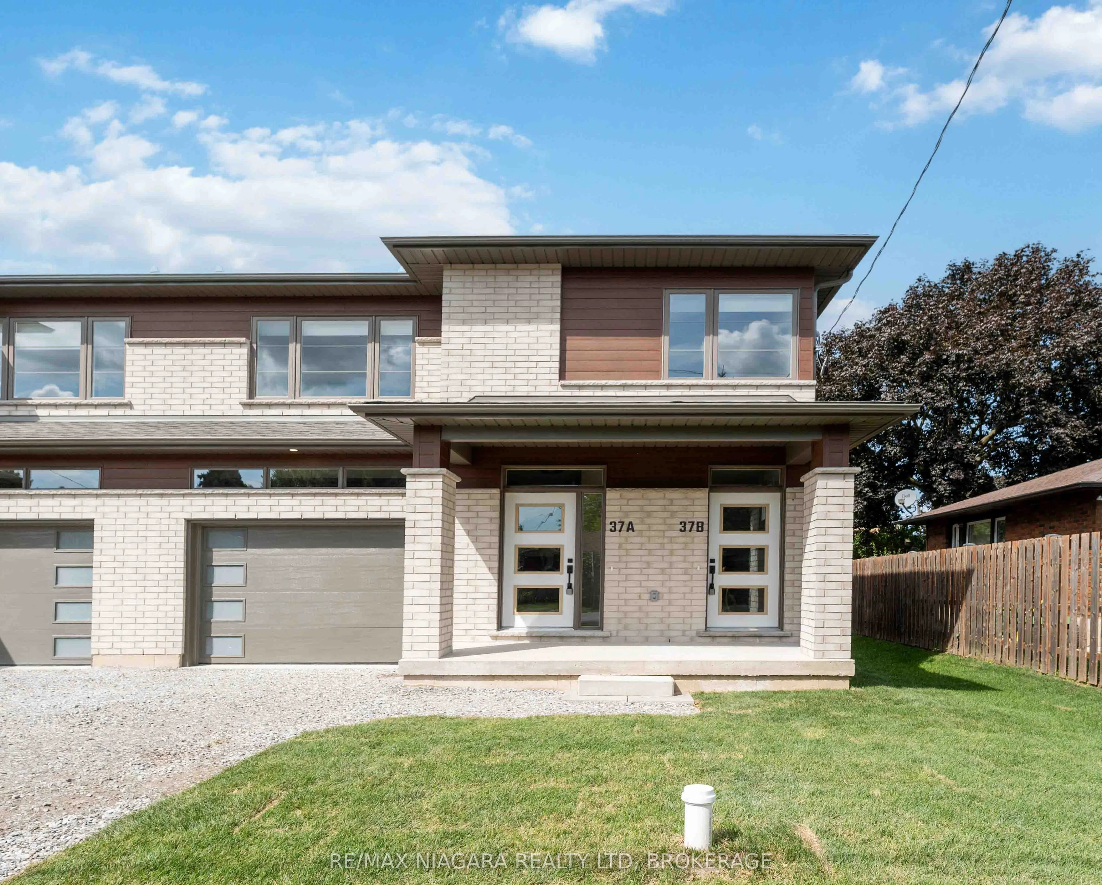 37 Buchanan Road, #B