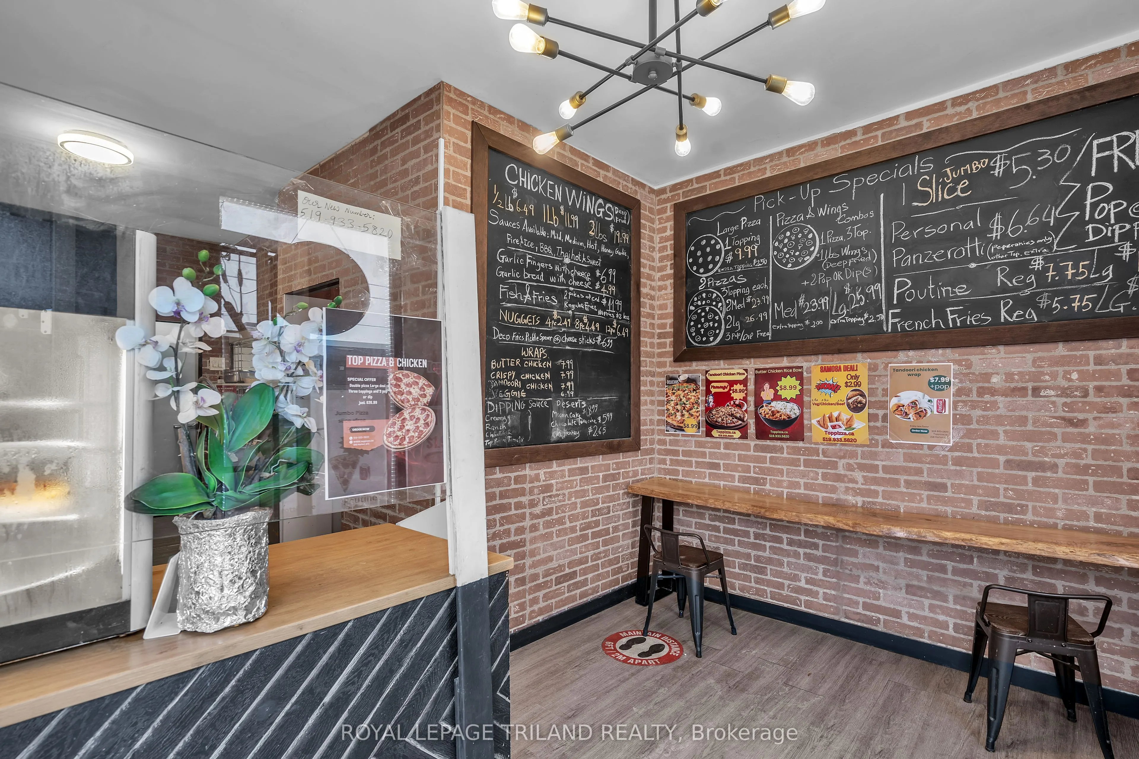 218 Horton Street E