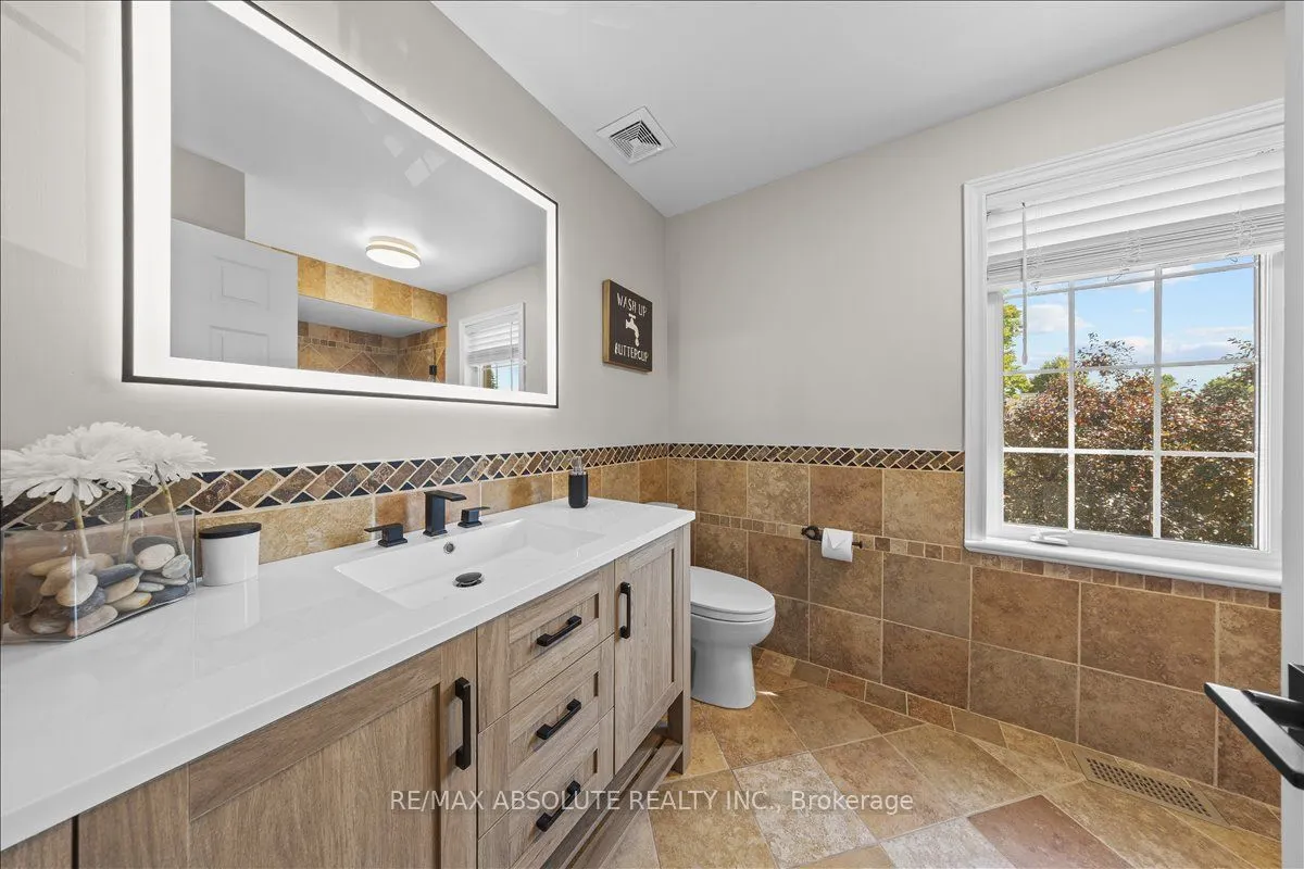 3 Buttonwood Trail